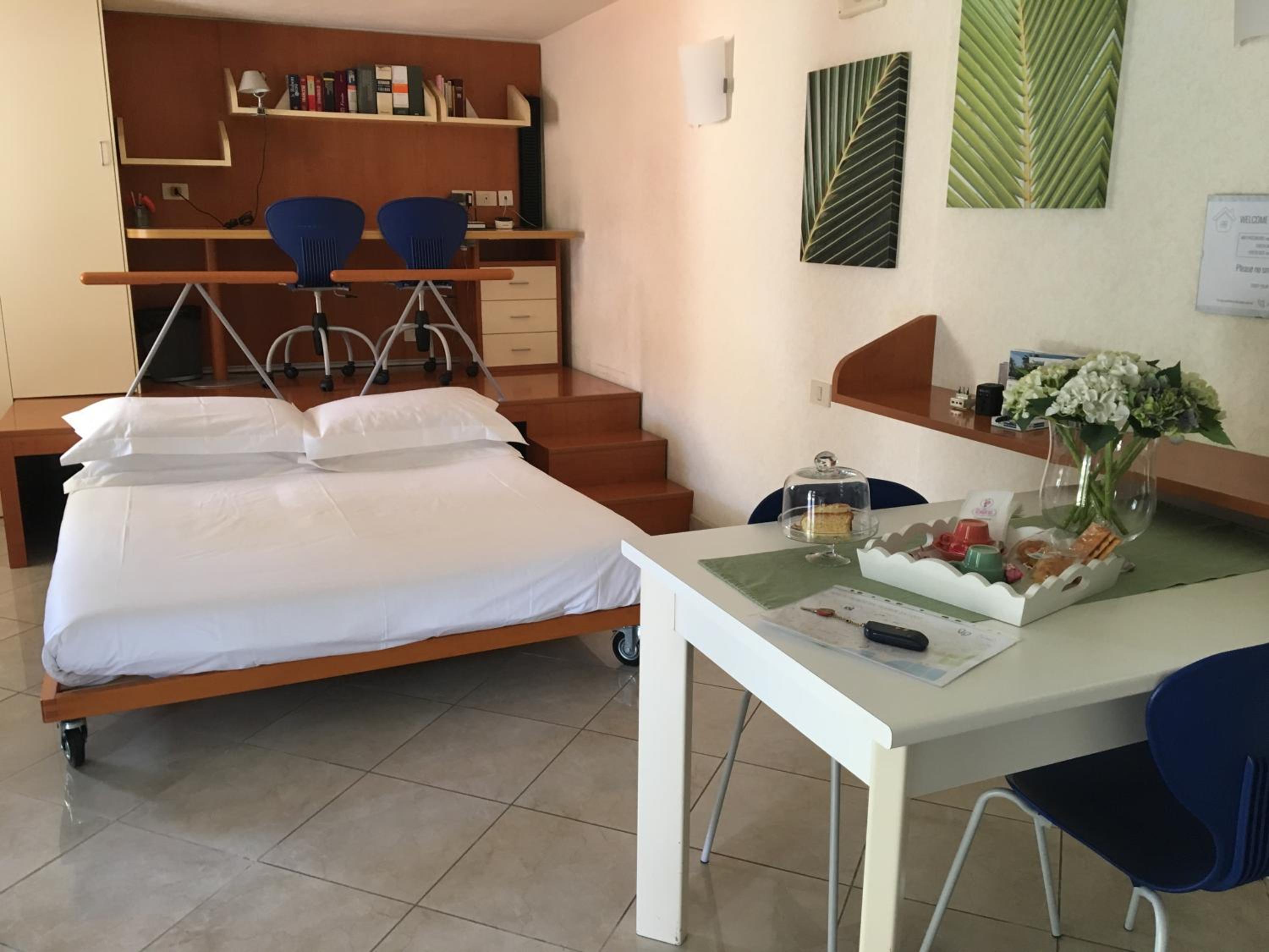 Studio Apartment with Sea View