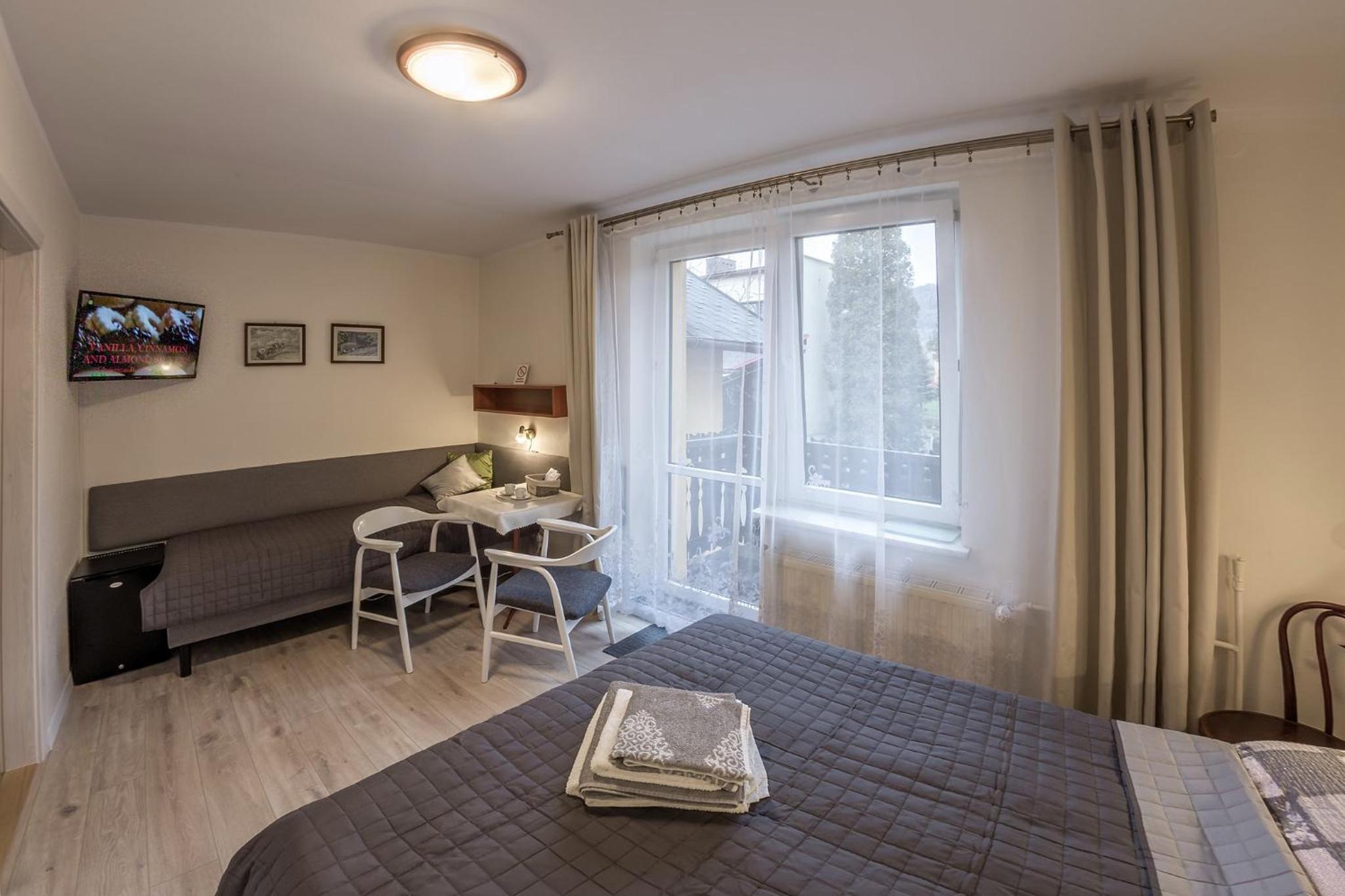 Double Room with Balcony photo 3