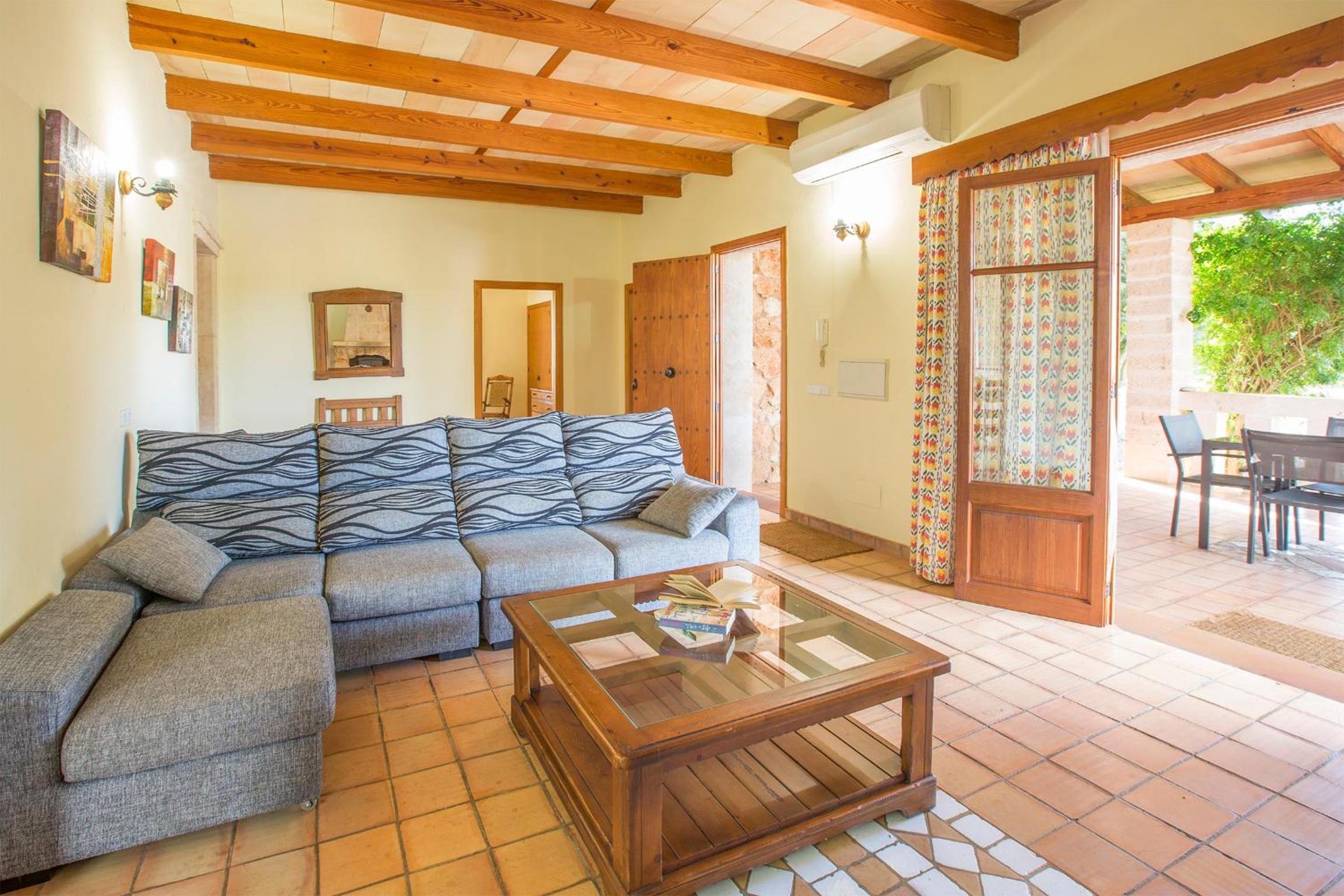 Three-Bedroom Villa photo 2