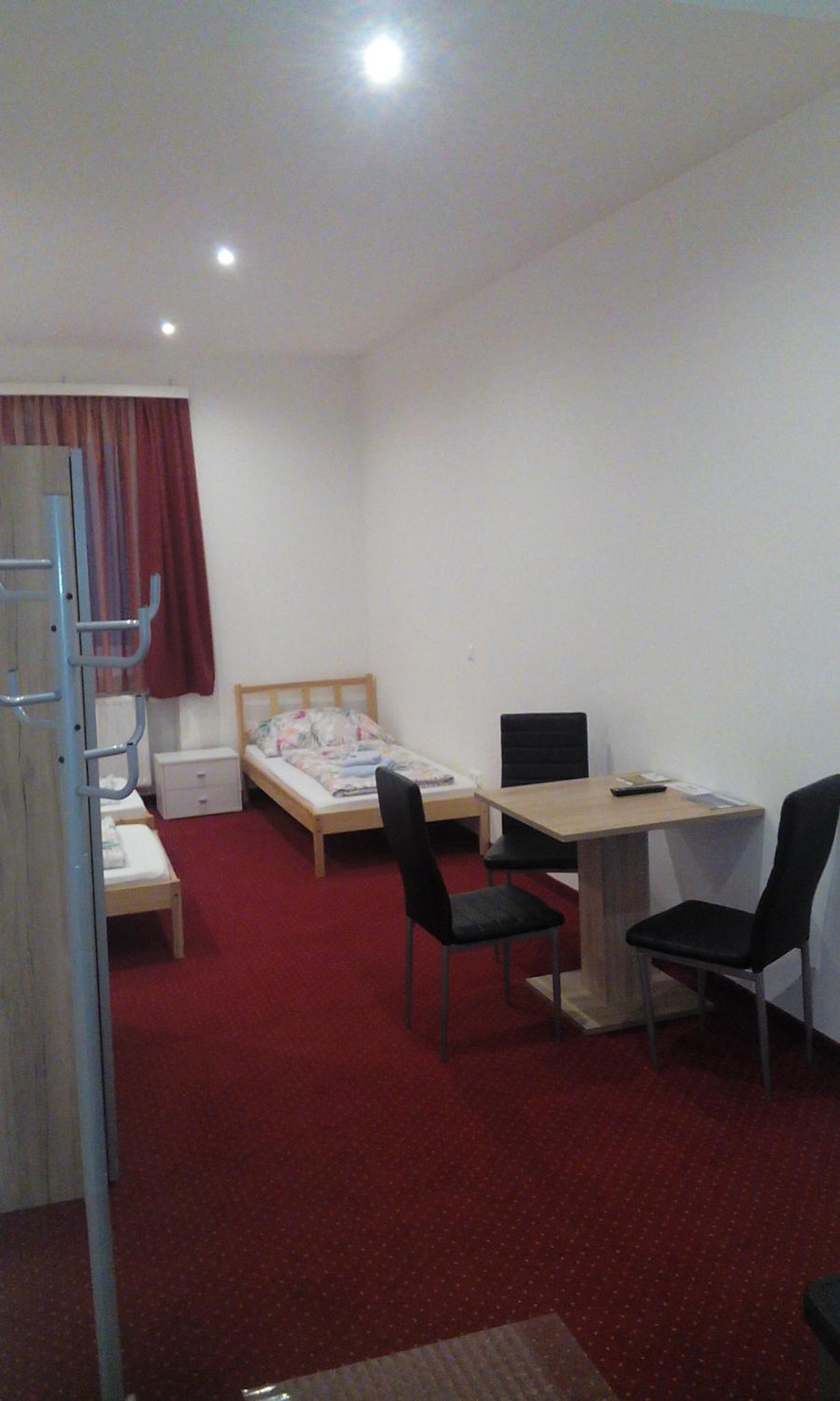 Comfort Triple Room photo 3