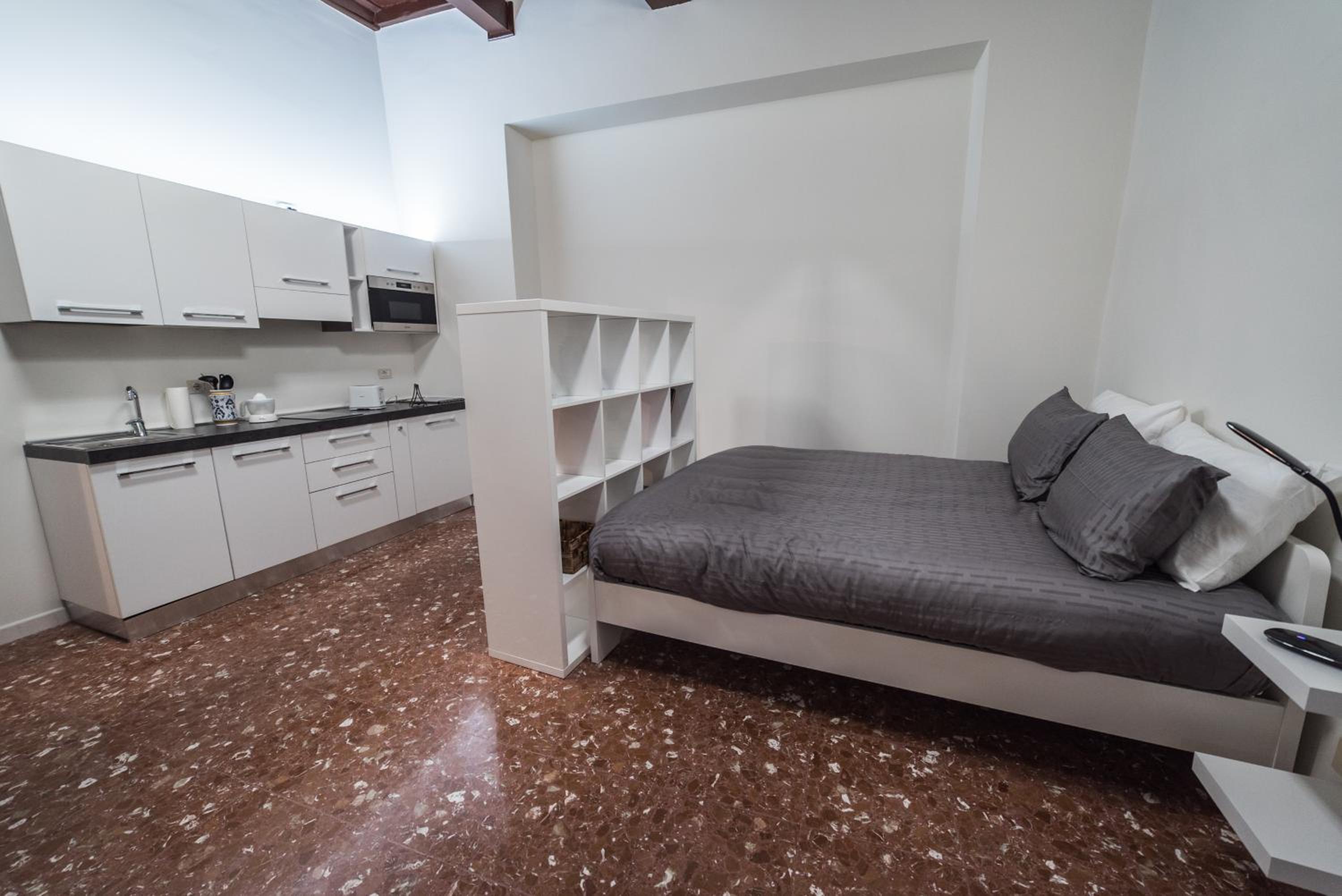 Deluxe Apartment - Photo 3