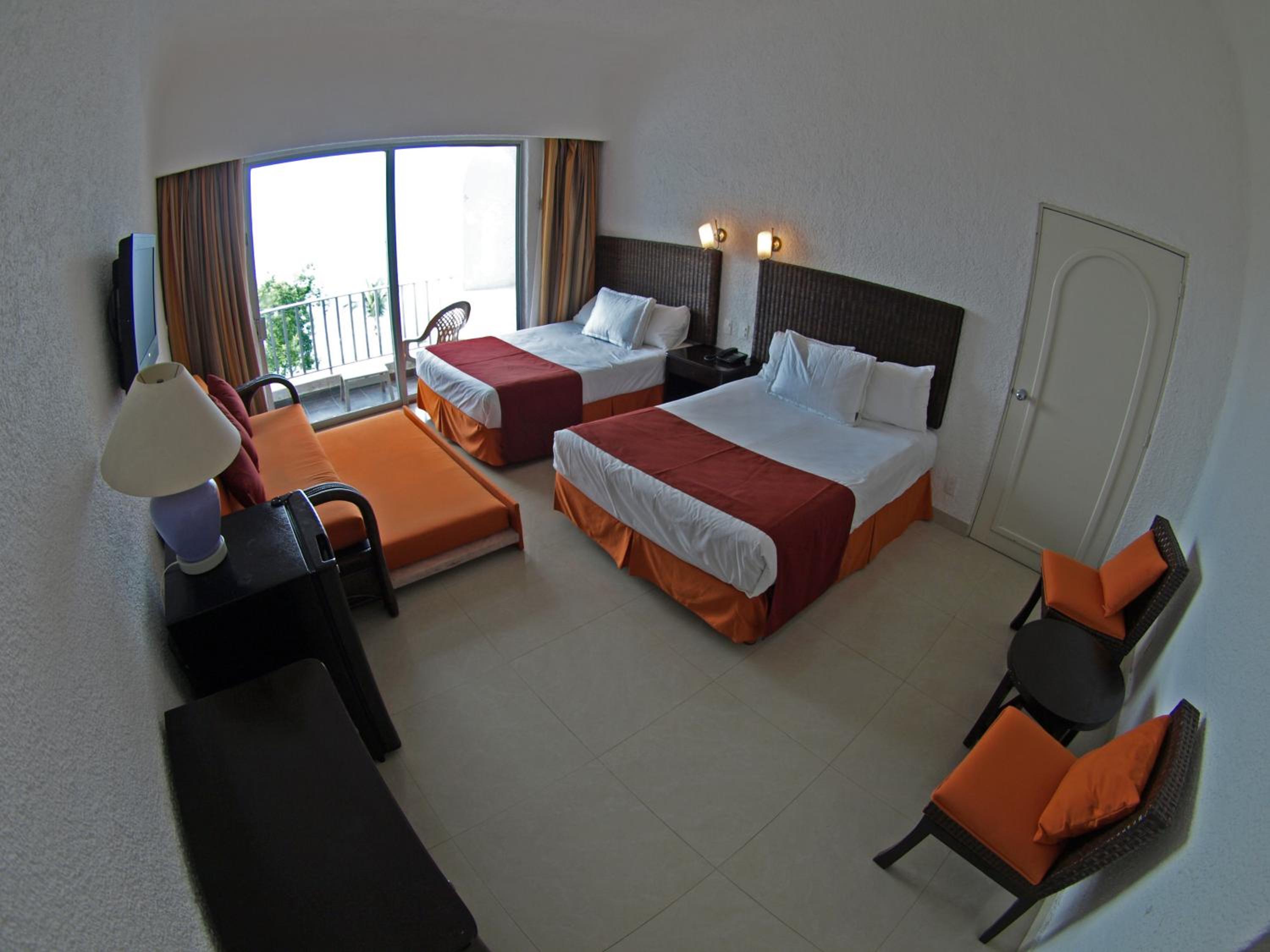 Double Room with Sea View photo 2
