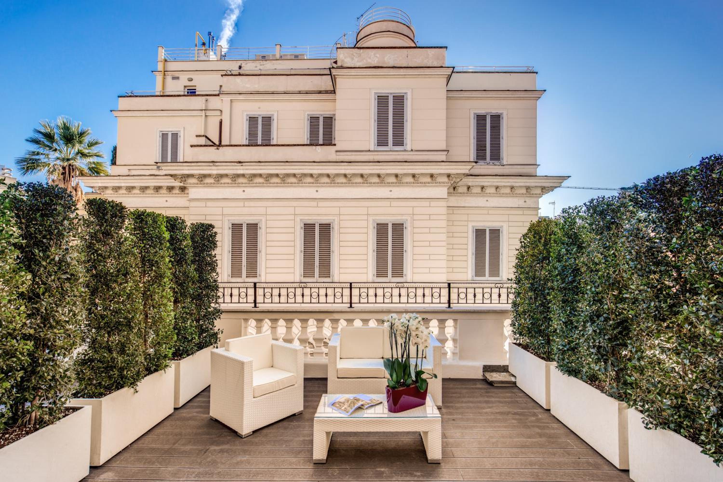 Deluxe Double or Twin Room with Terrace