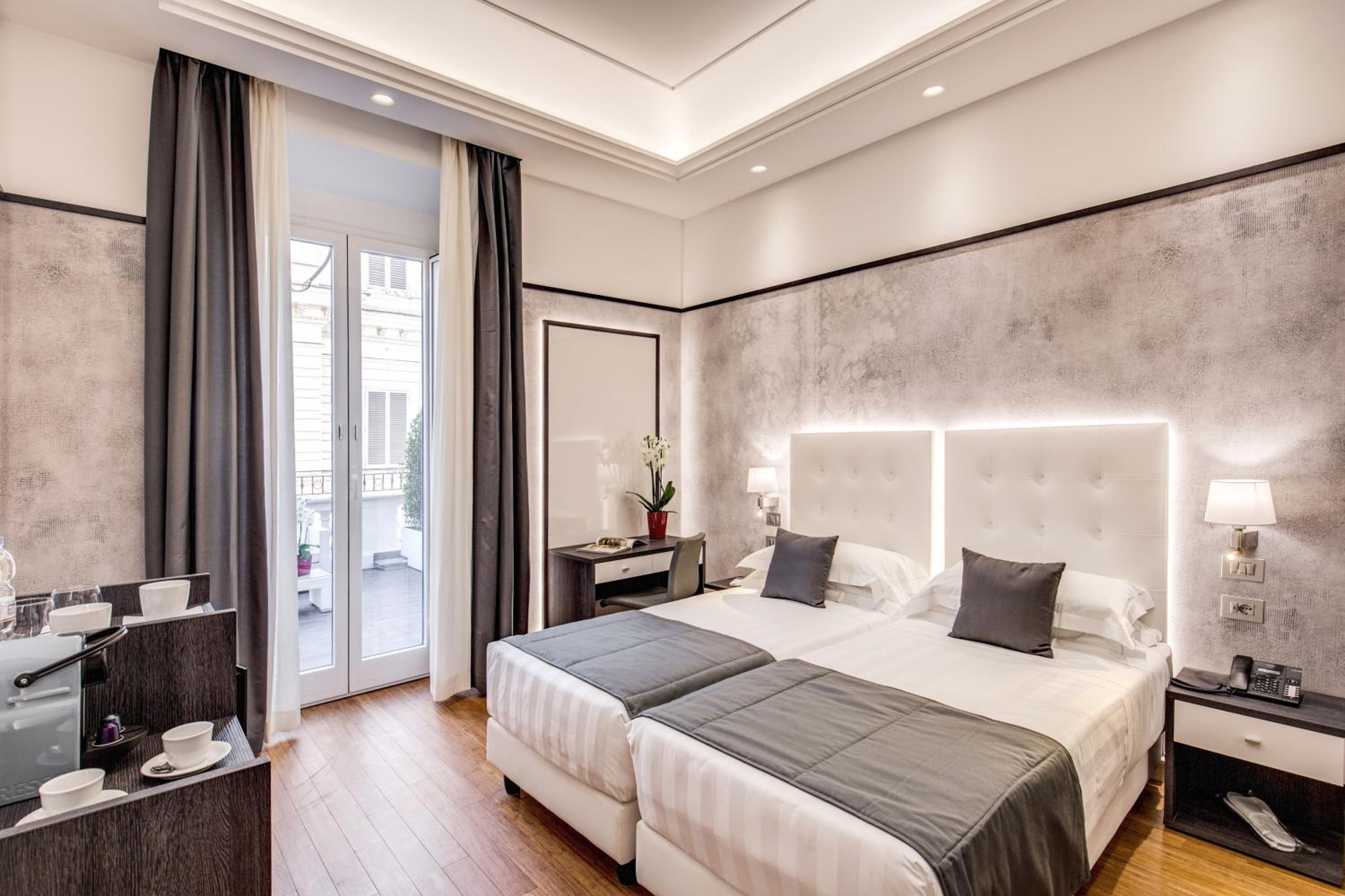 Deluxe Double or Twin Room with Terrace