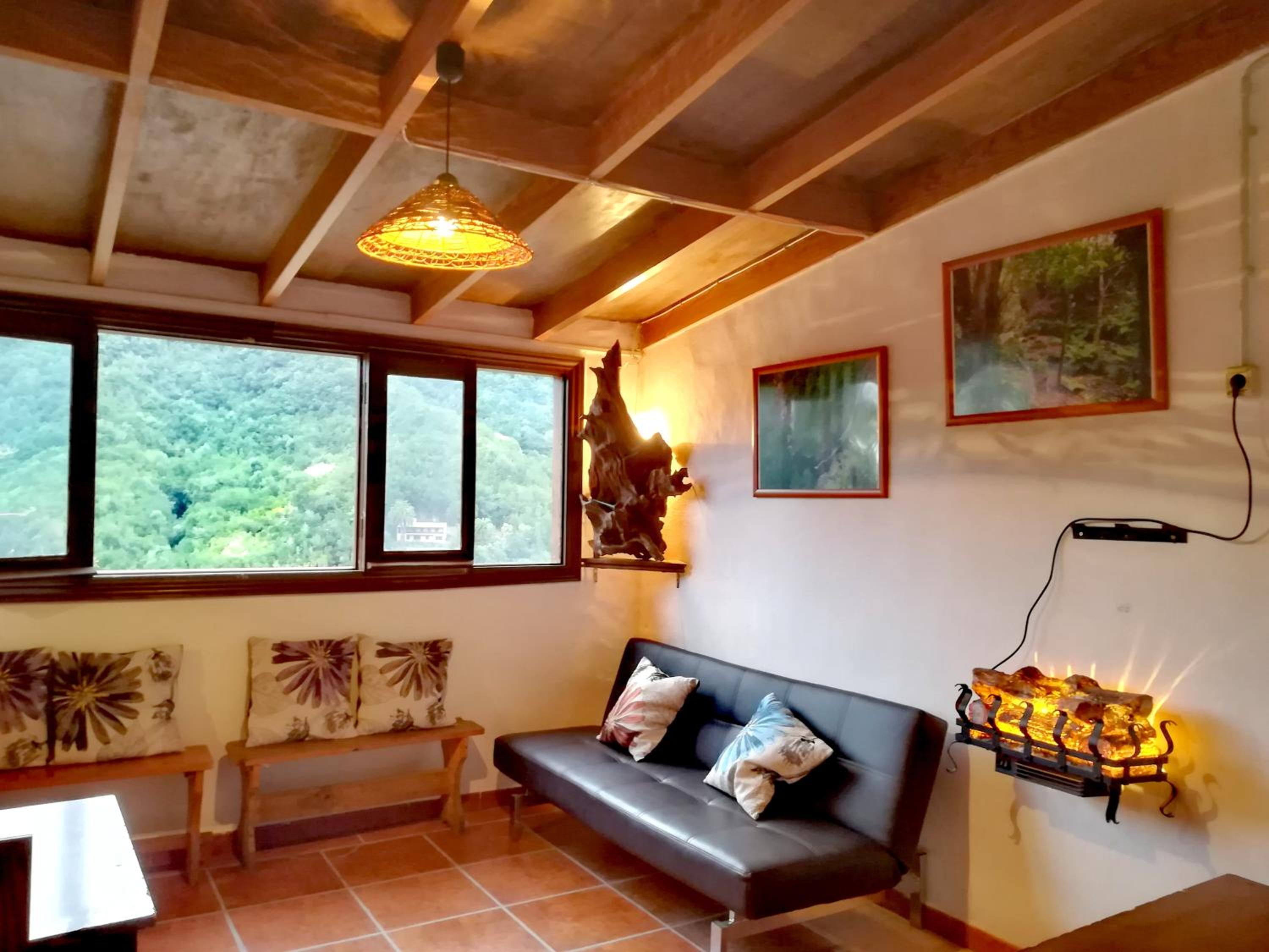 Casa de cinco habitaciones