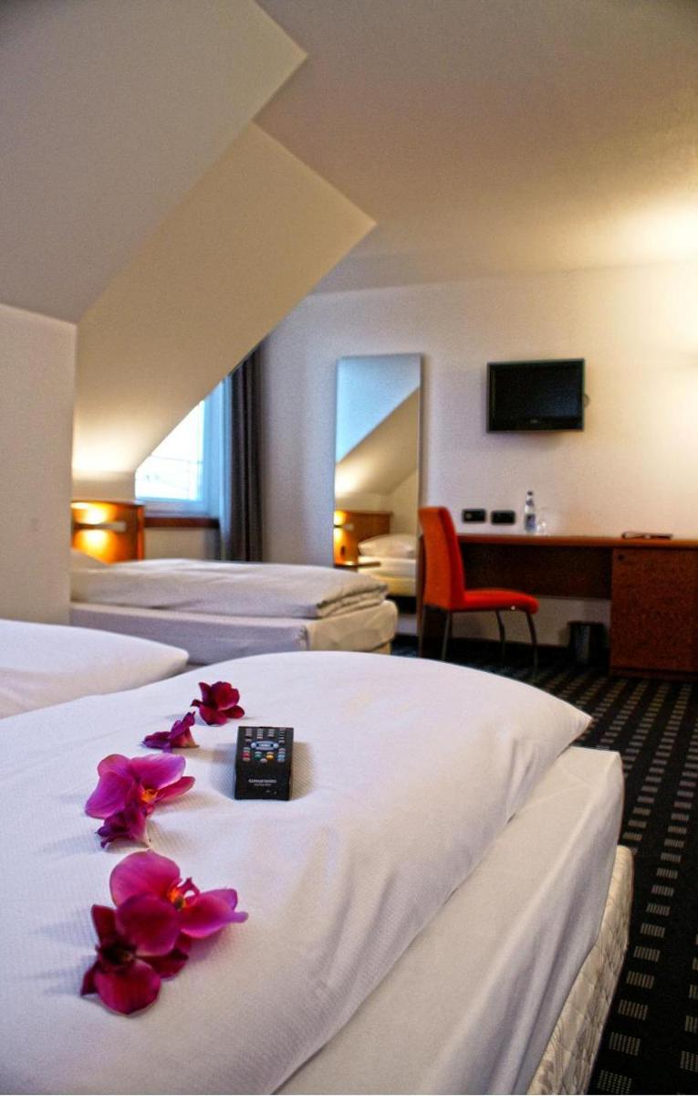 Triple Room photo 2