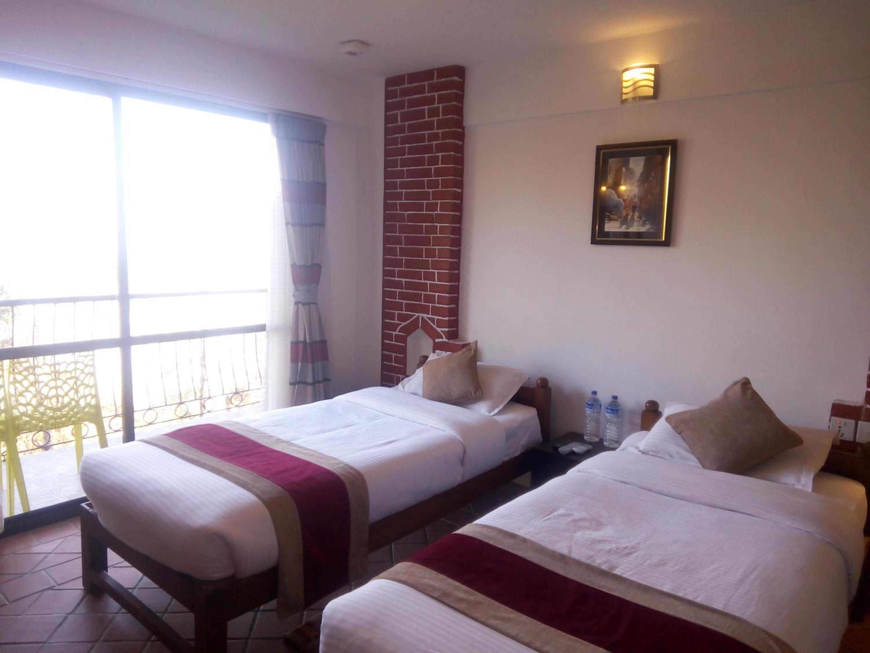 Deluxe Double or Twin Room - Photo 19