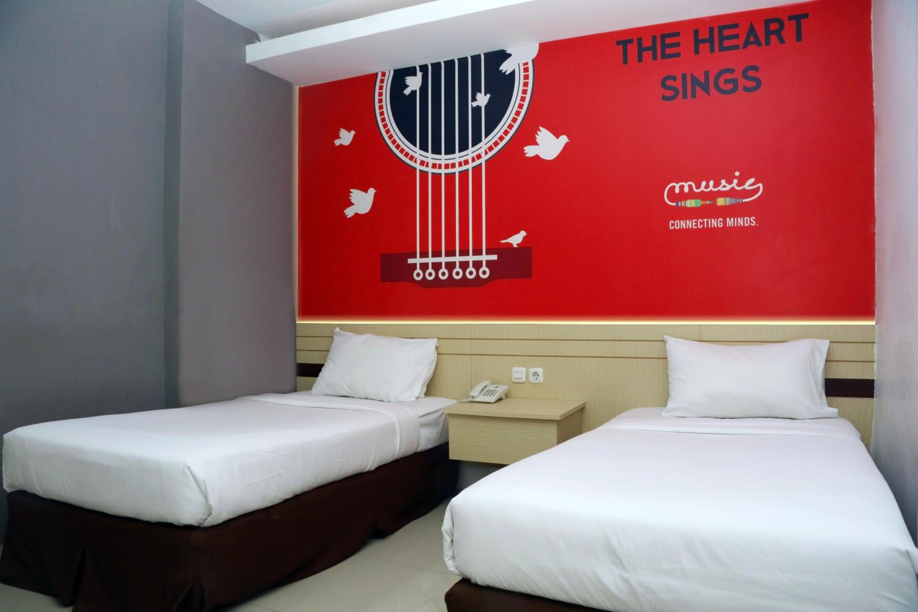 Superior Twin Room photo 2