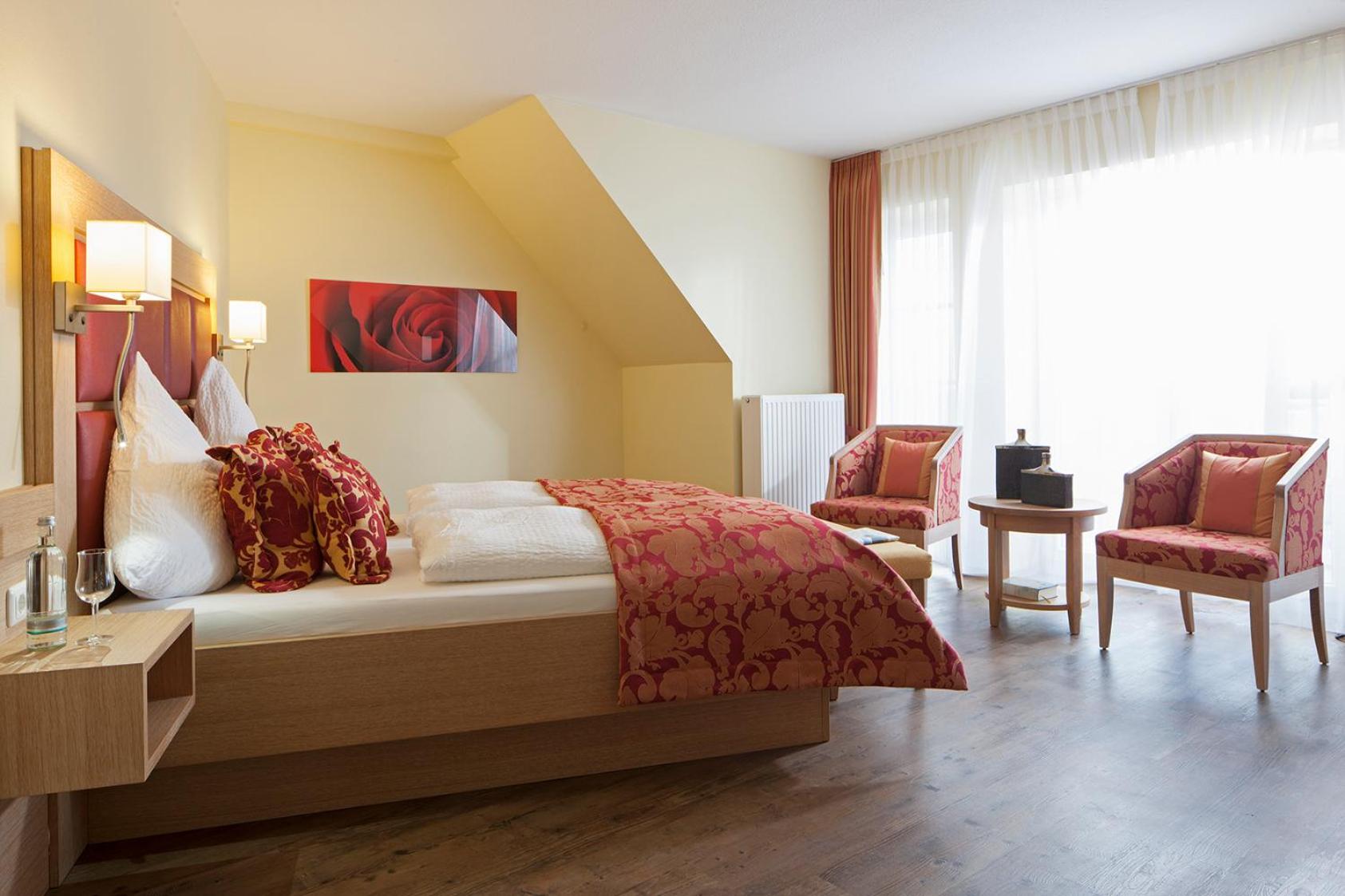 Comfort Double Room with Balcony - Photo 7