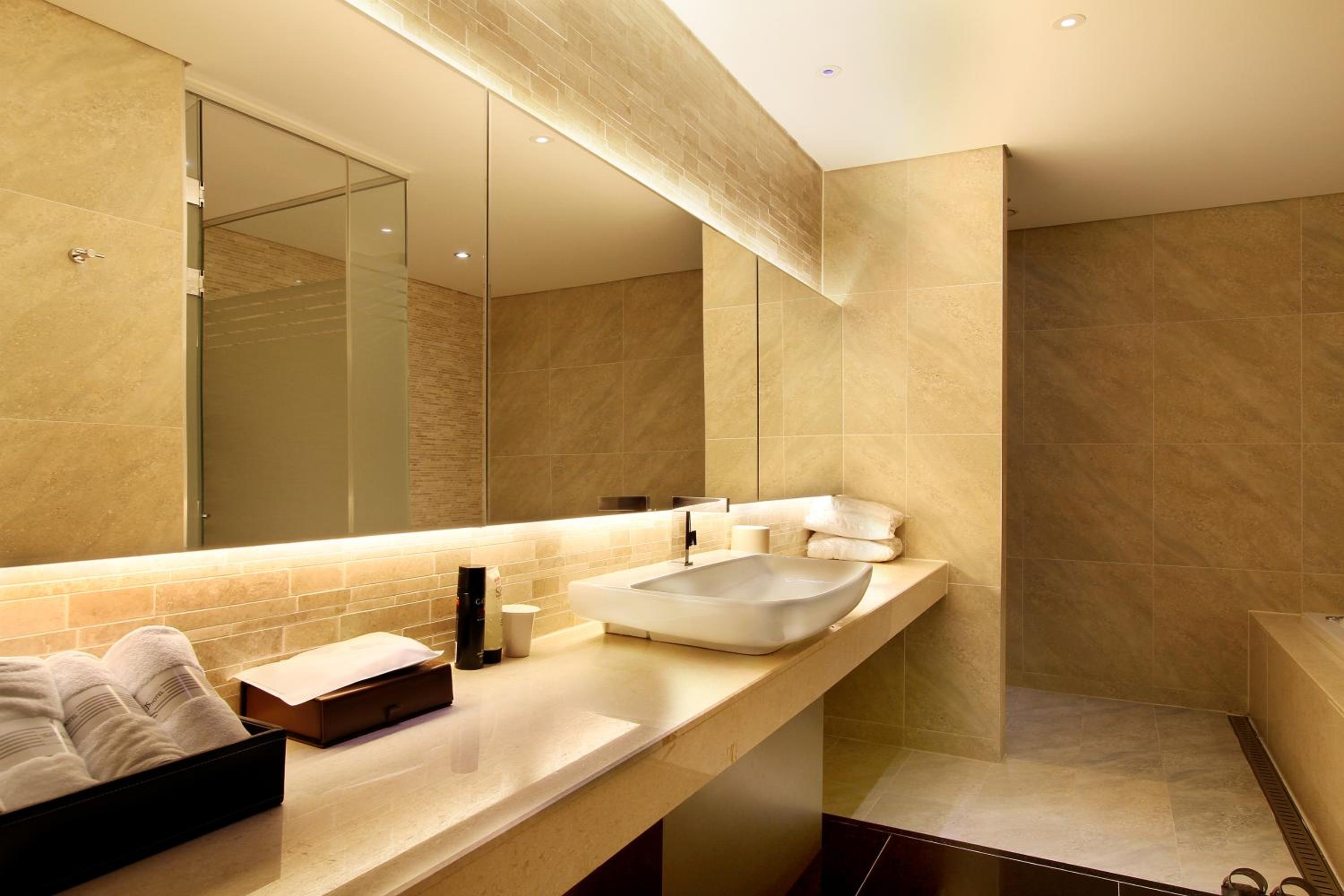 Junior Suite - Photo 34