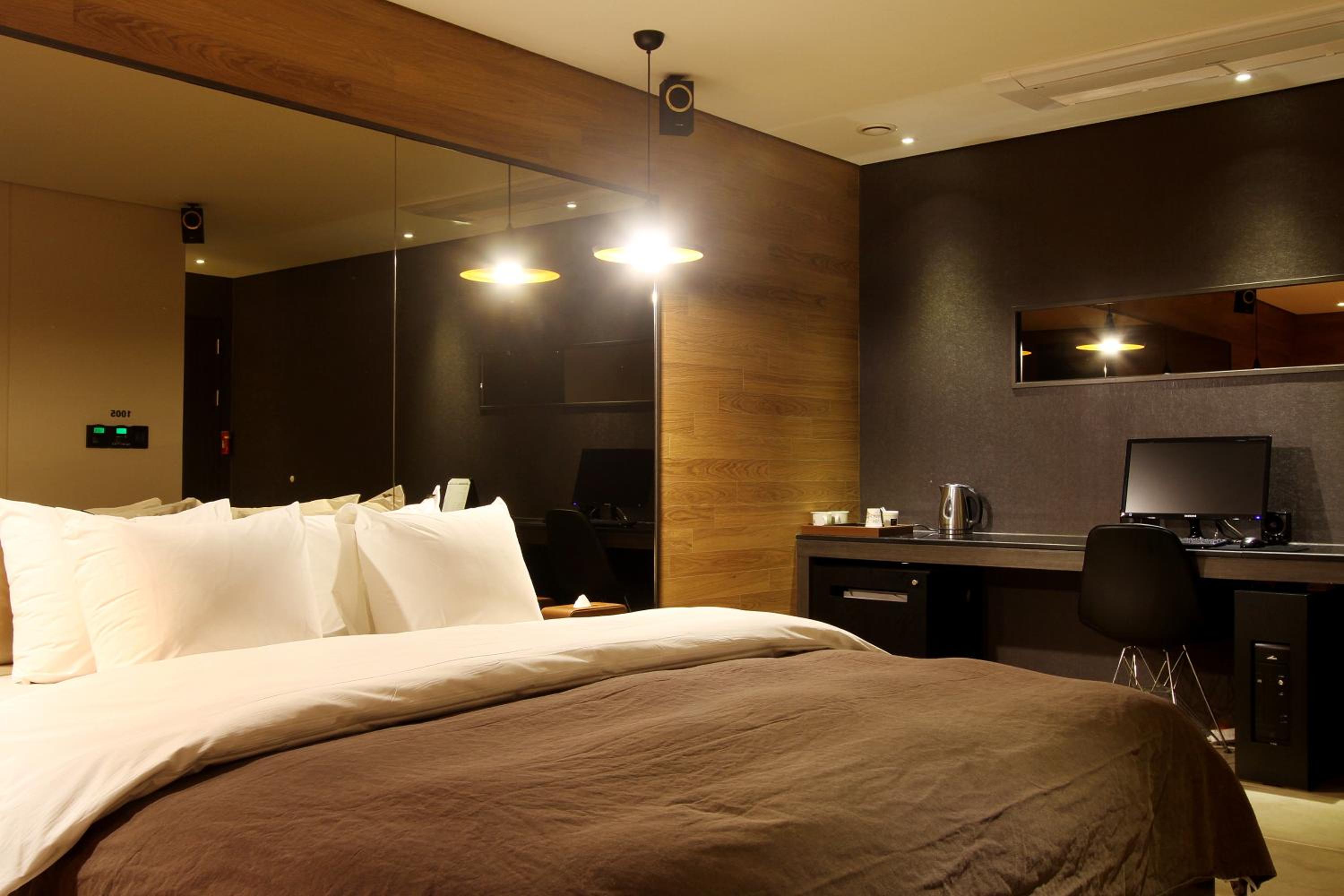 Junior Suite - Photo 25