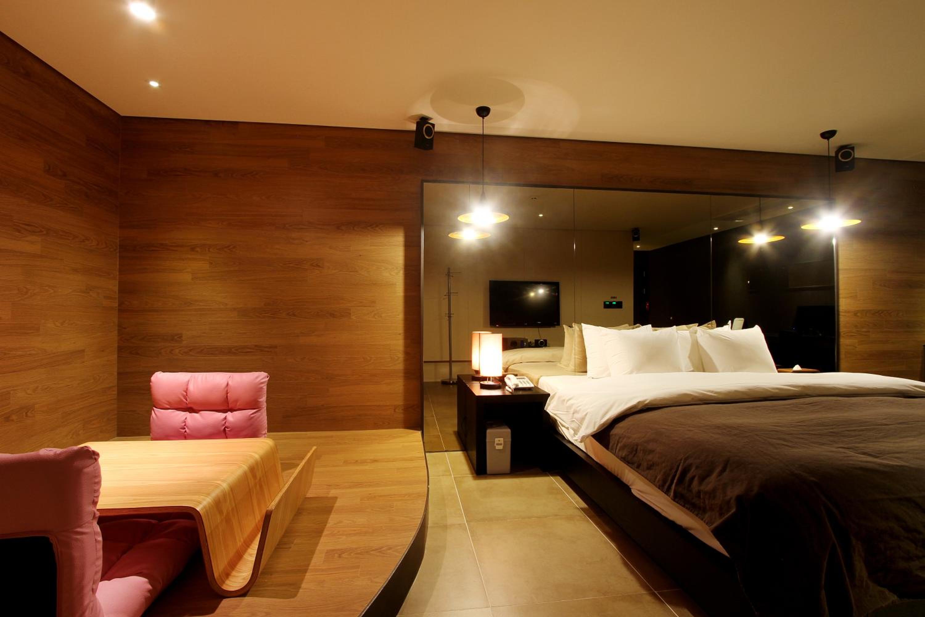 Junior Suite - Photo 23