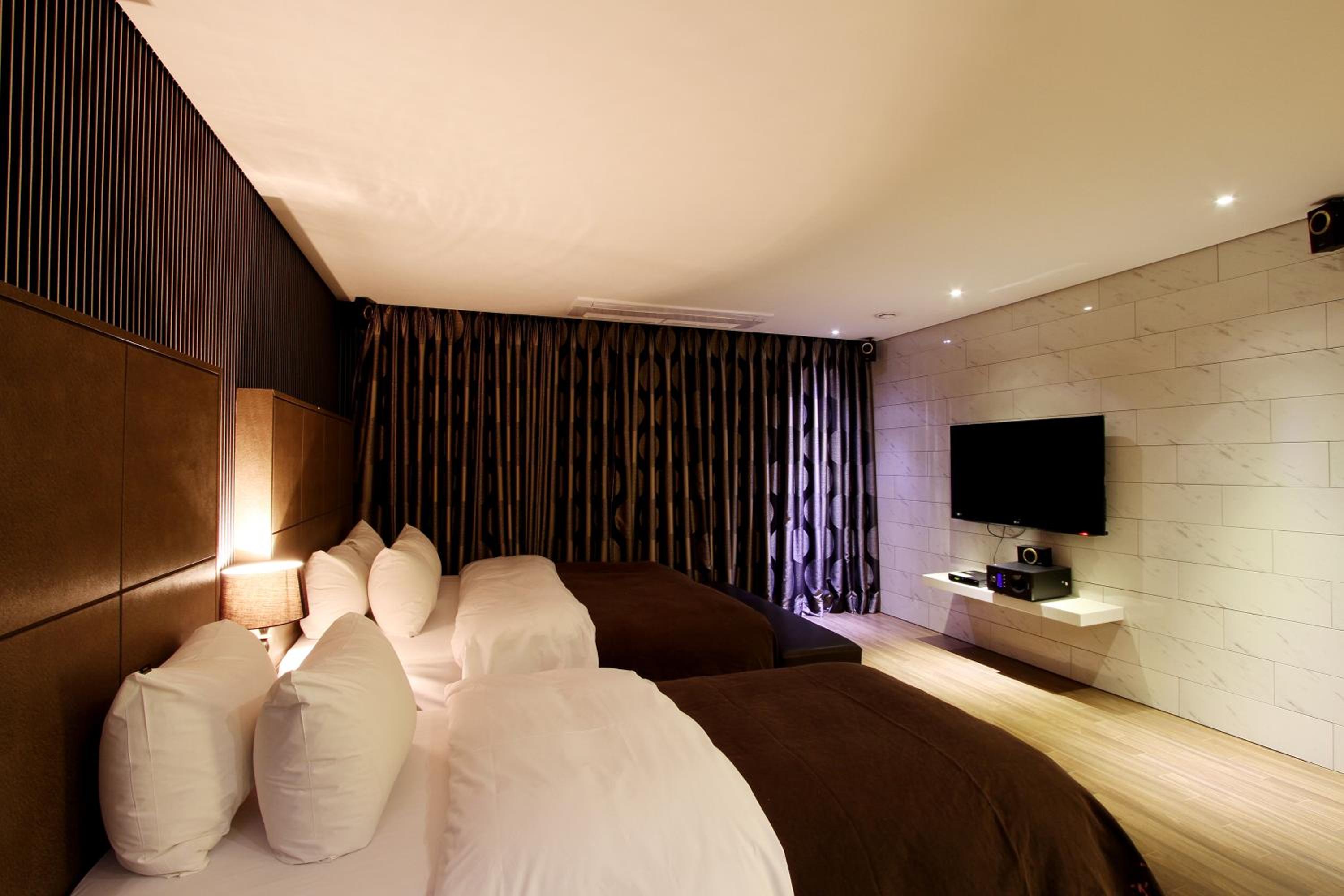 Junior Suite - Photo 38