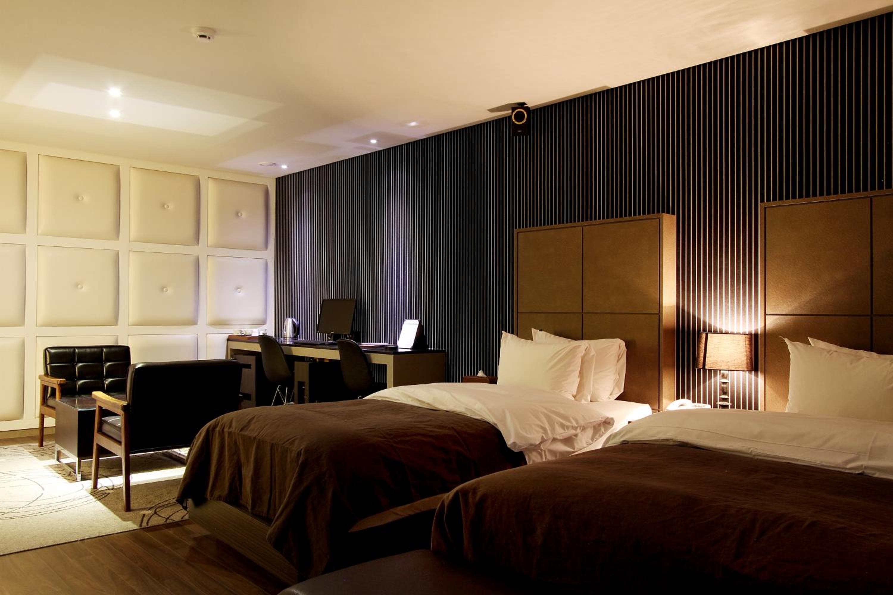 Junior Suite - Photo 44