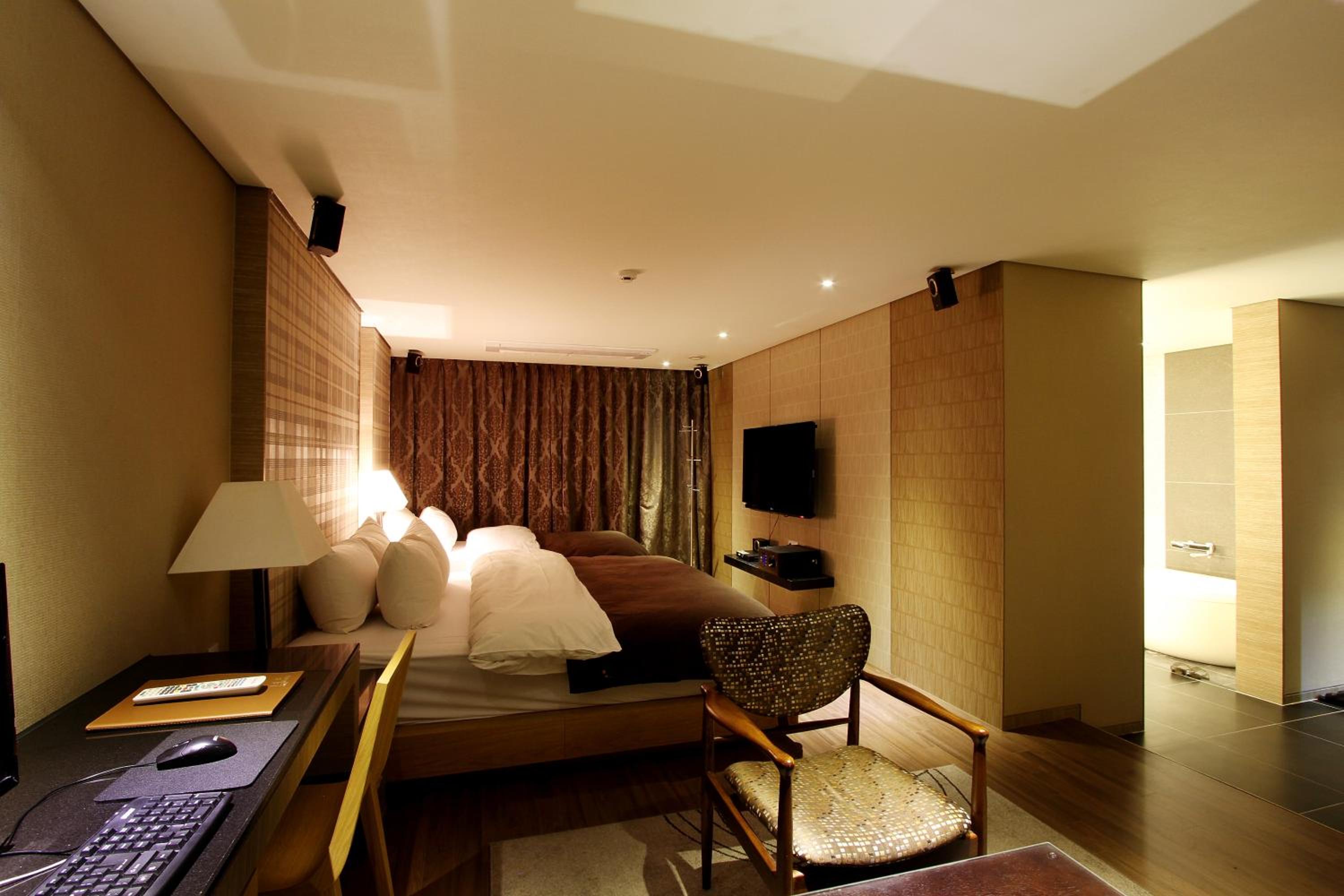 Junior Suite - Photo 2