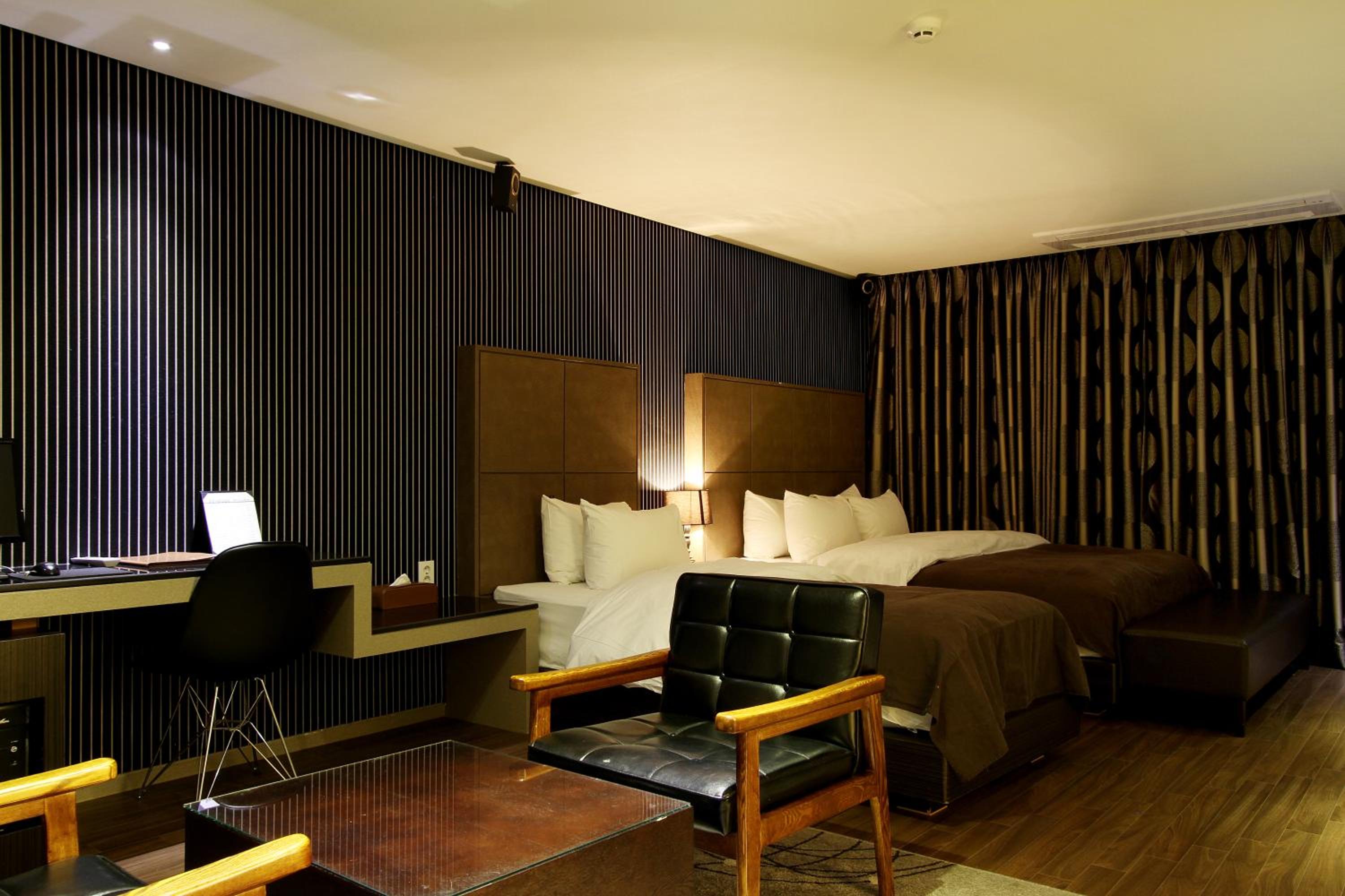 Junior Suite - Photo 51