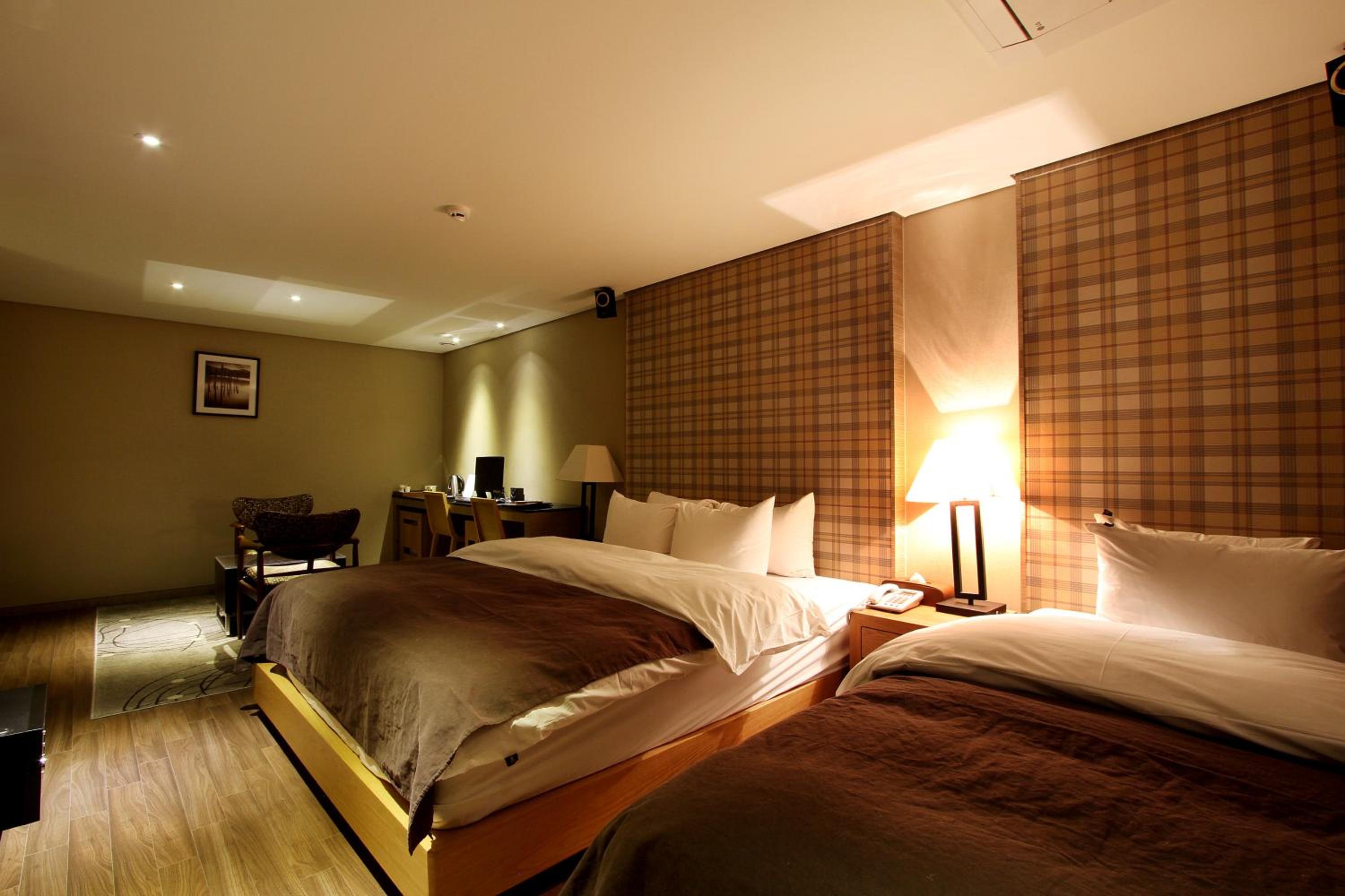 Junior Suite - Photo 16