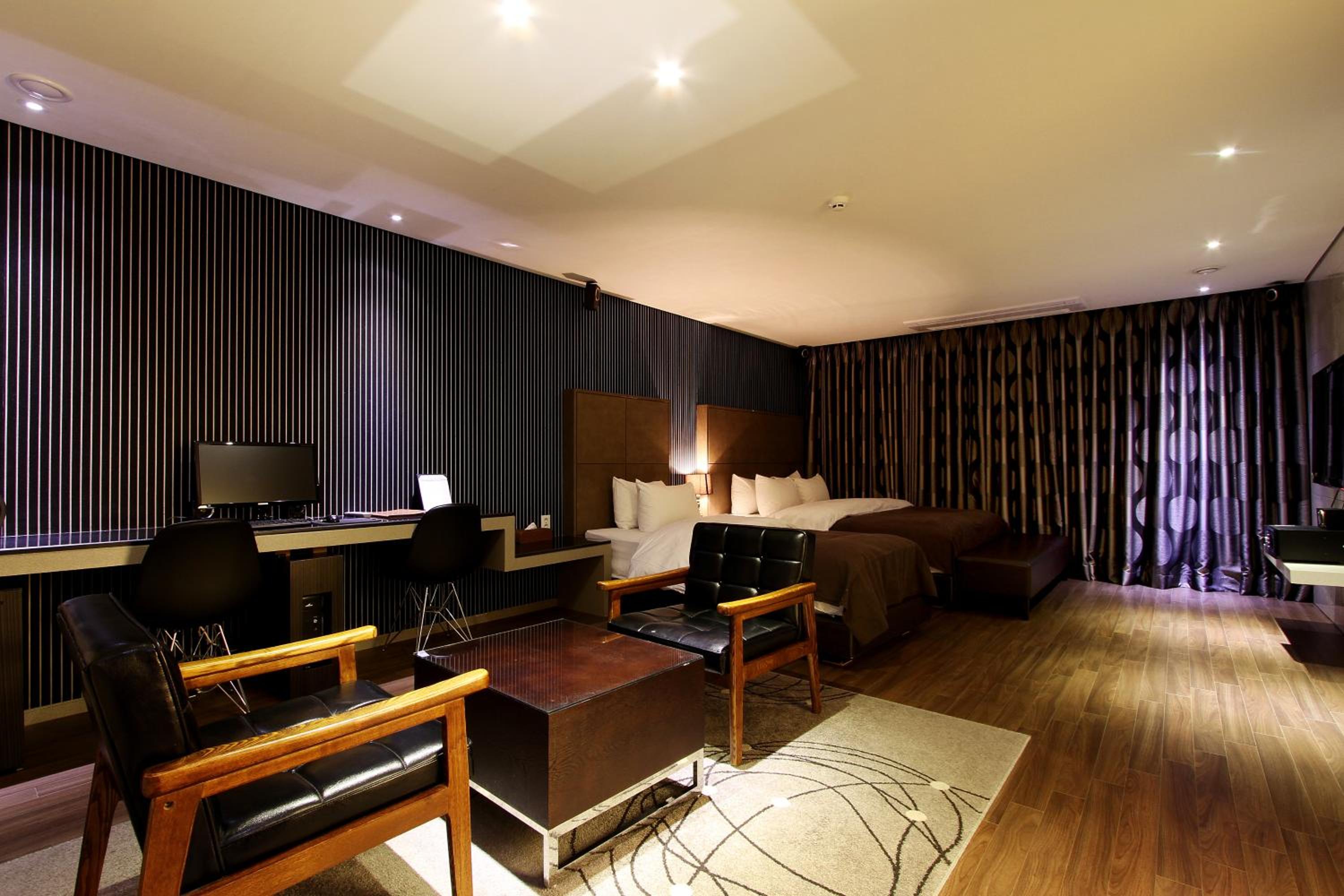 Junior Suite - Photo 49