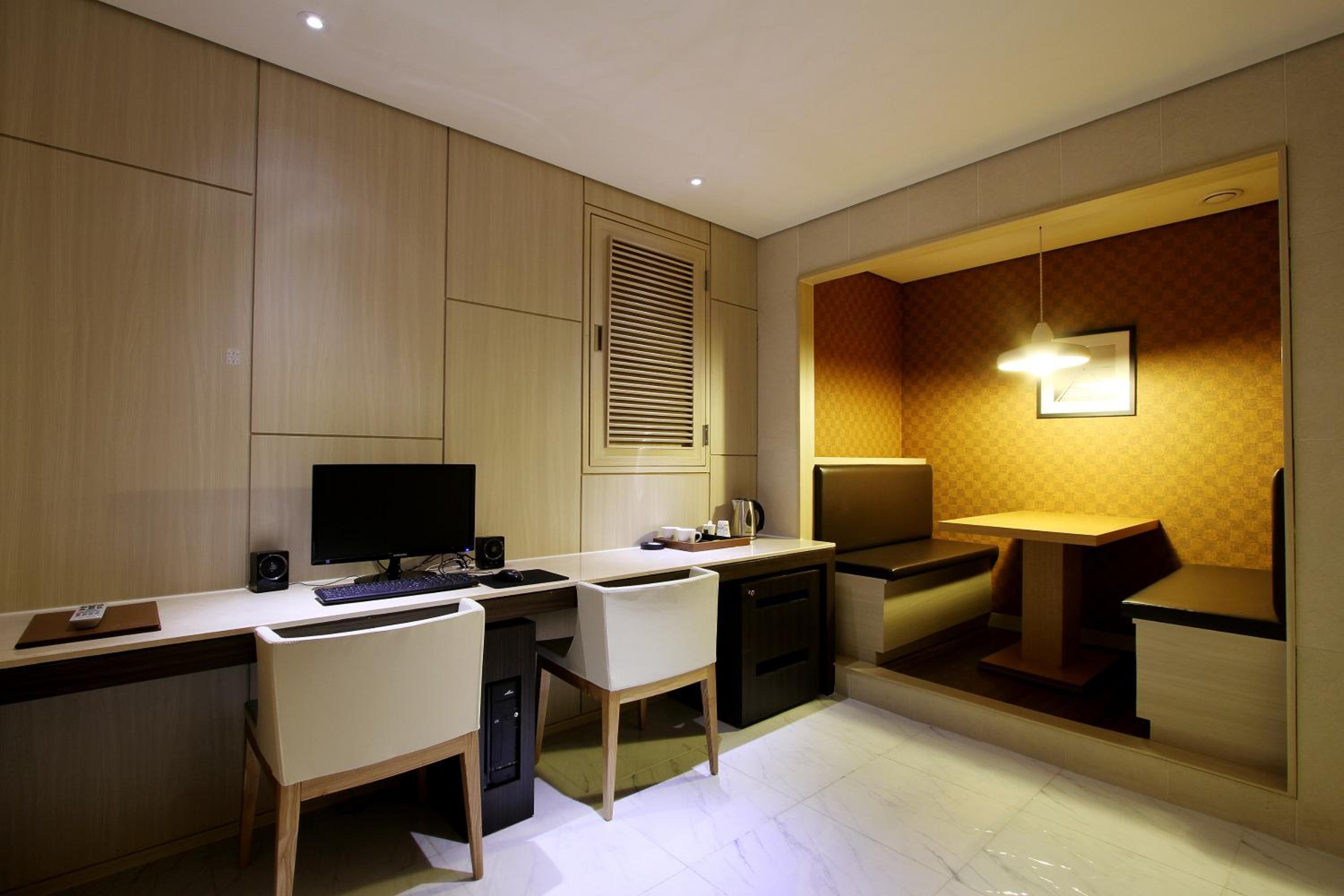 Junior Suite - Photo 11
