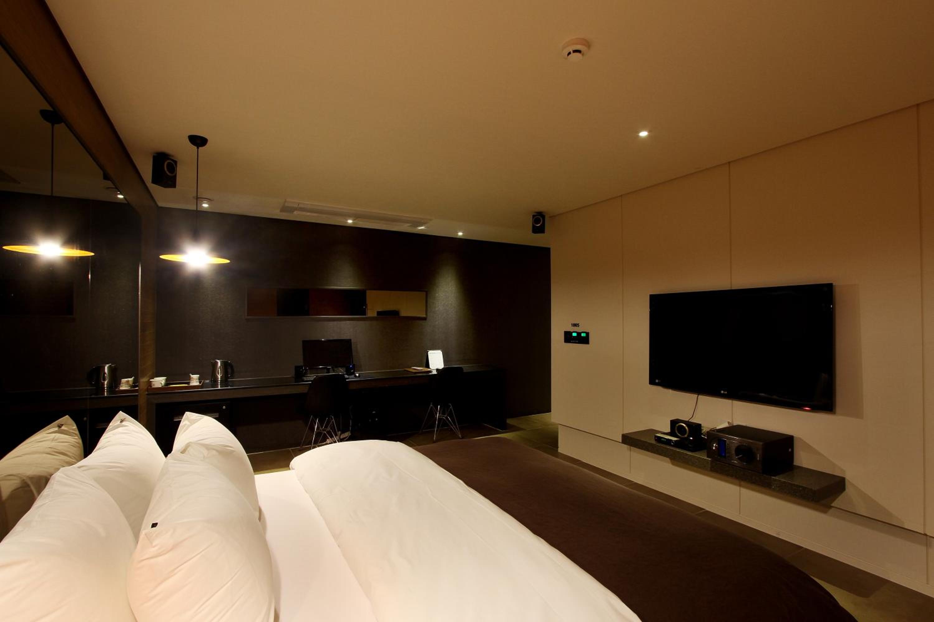 Junior Suite - Photo 45