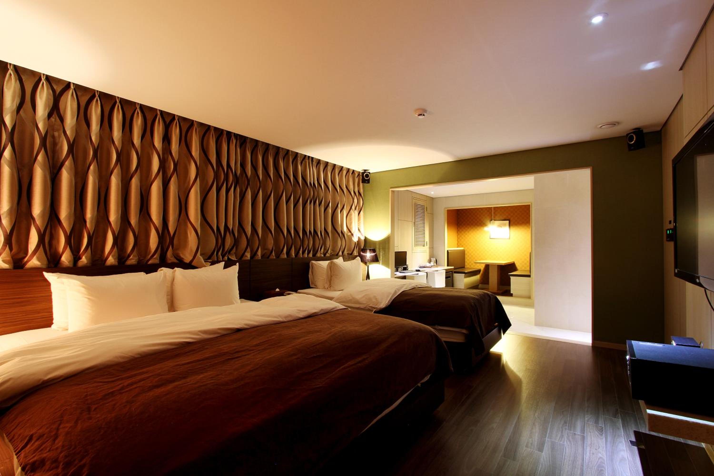 Junior Suite - Photo 52