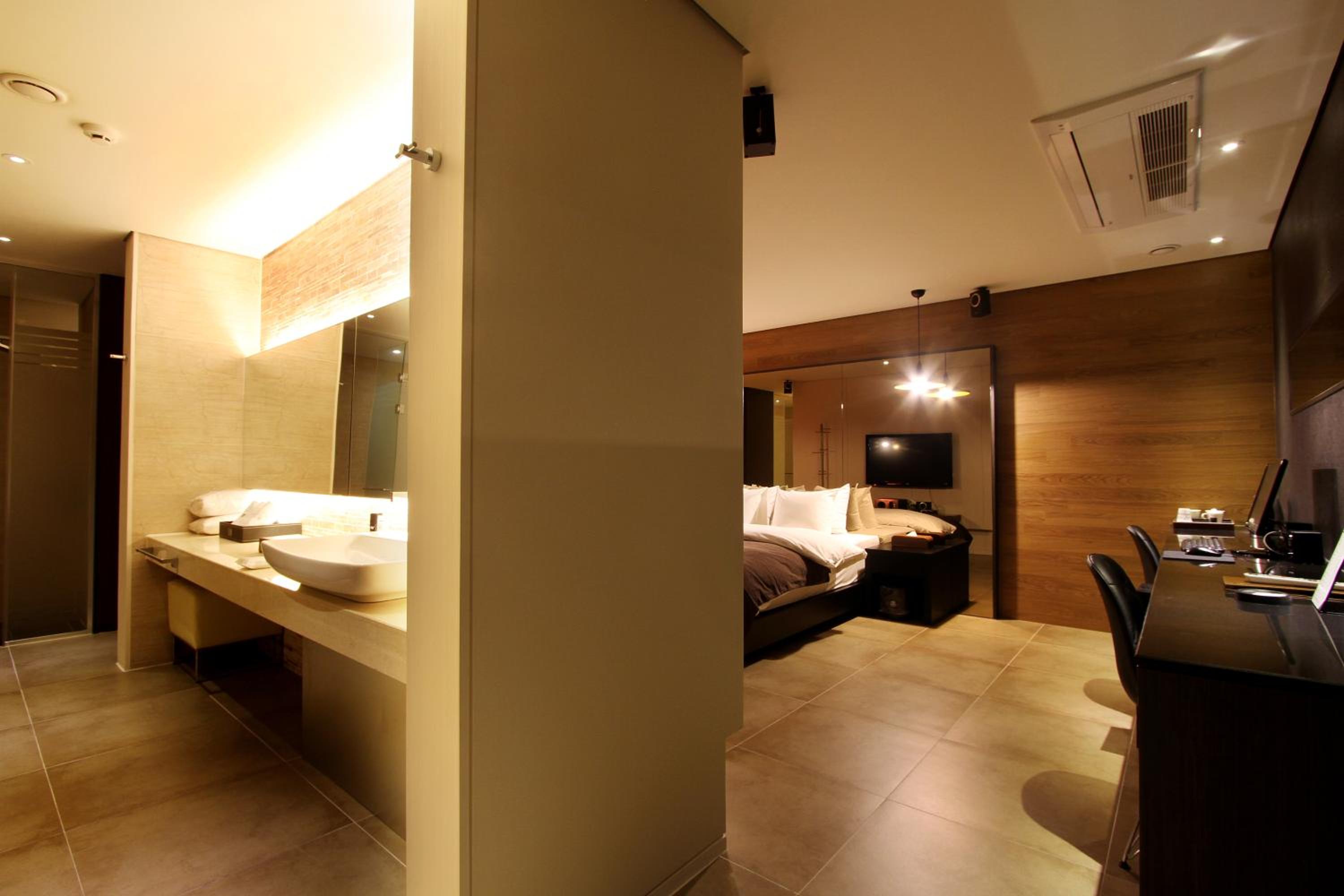 Junior Suite - Photo 36