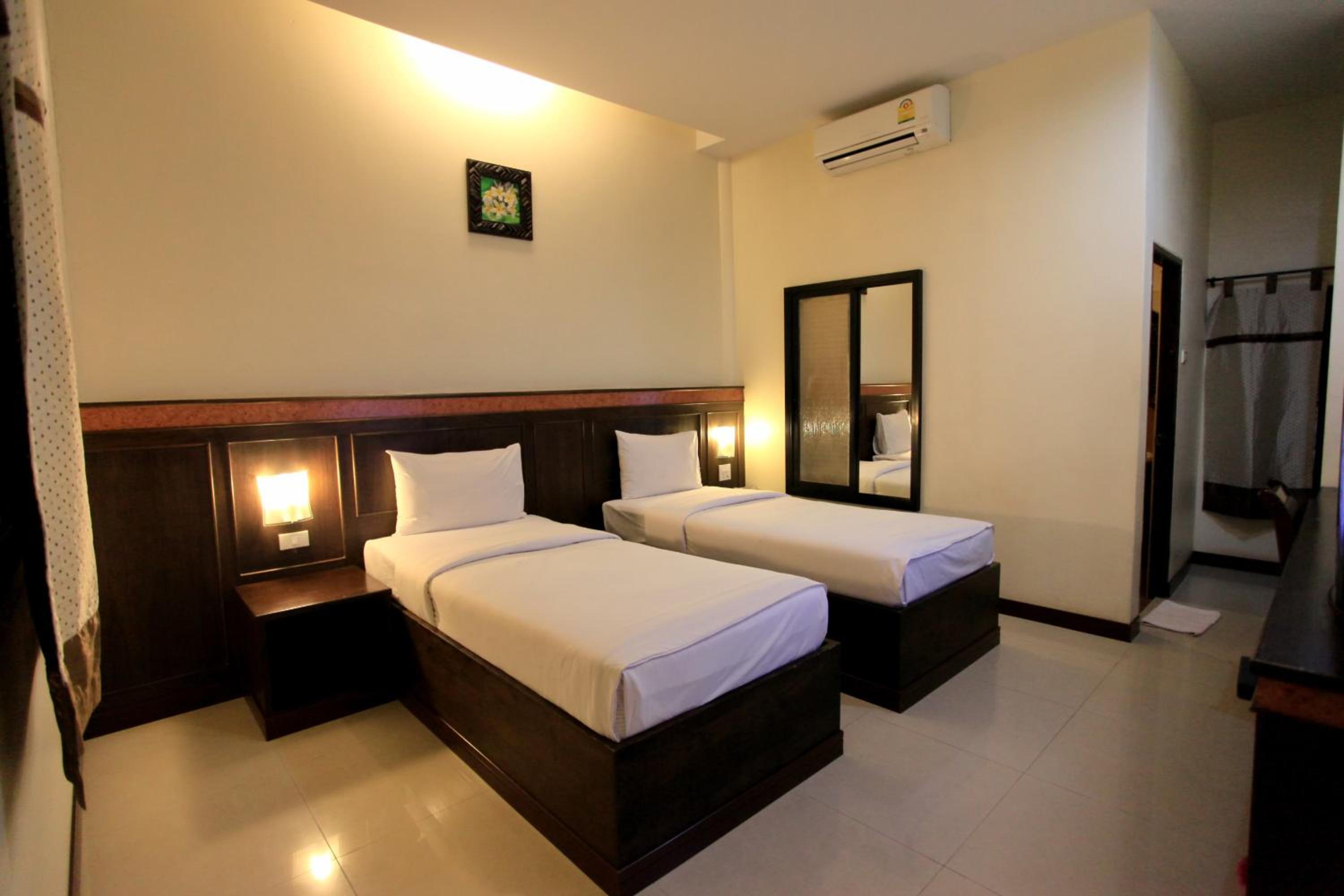 Standard Twin Room photo 3