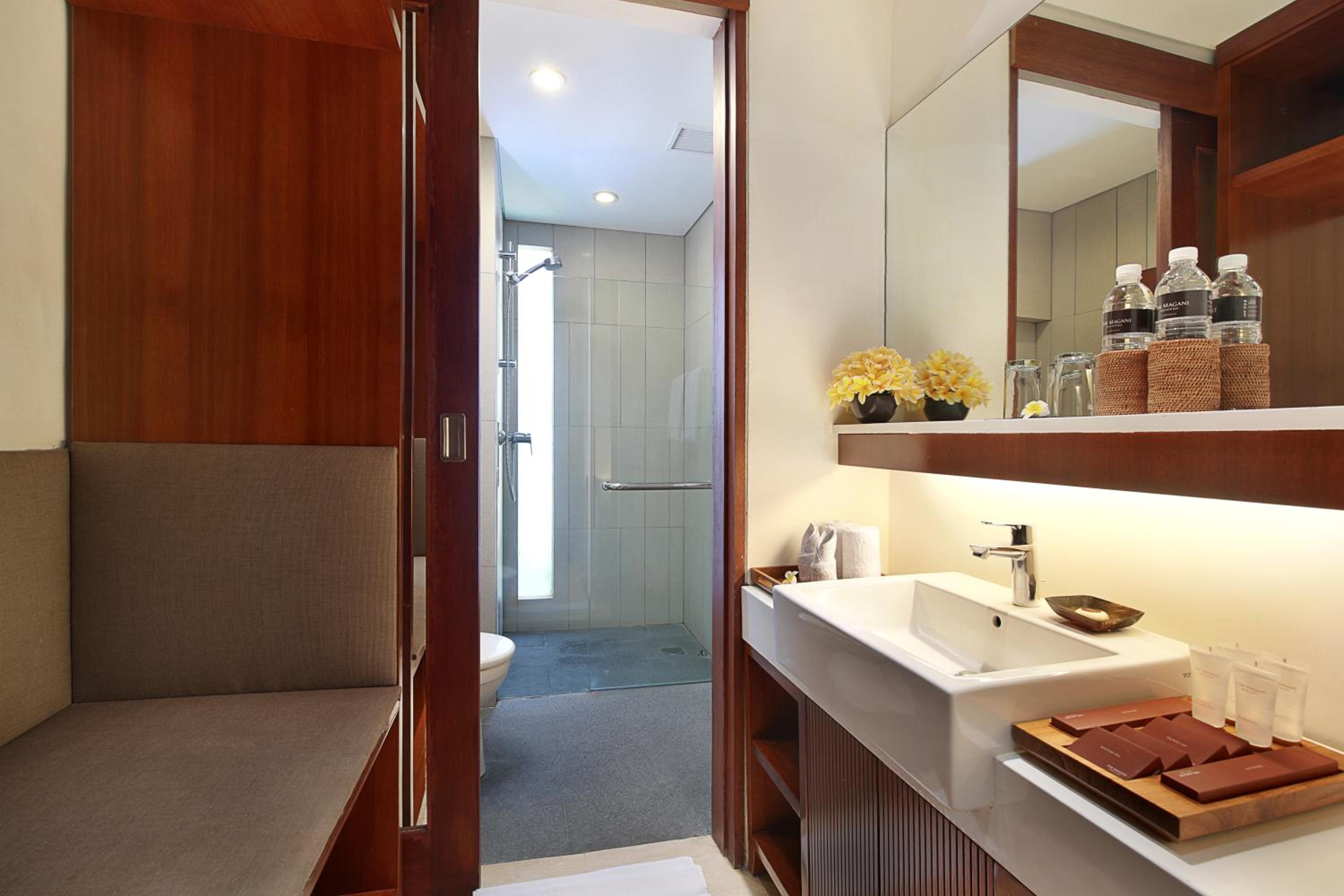 Deluxe Room Double Bed — the supplier's photographs — photo 3