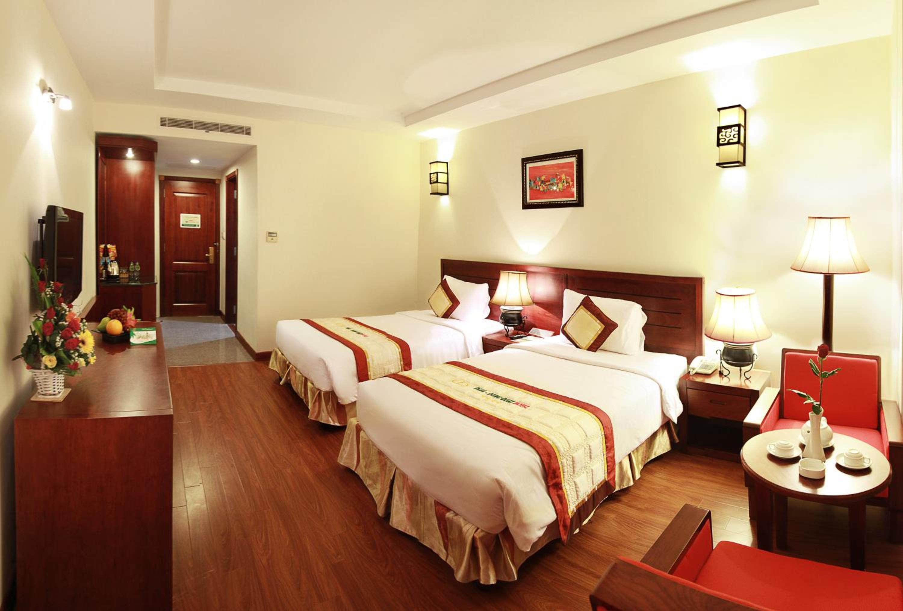 Superior Twin Room with City View