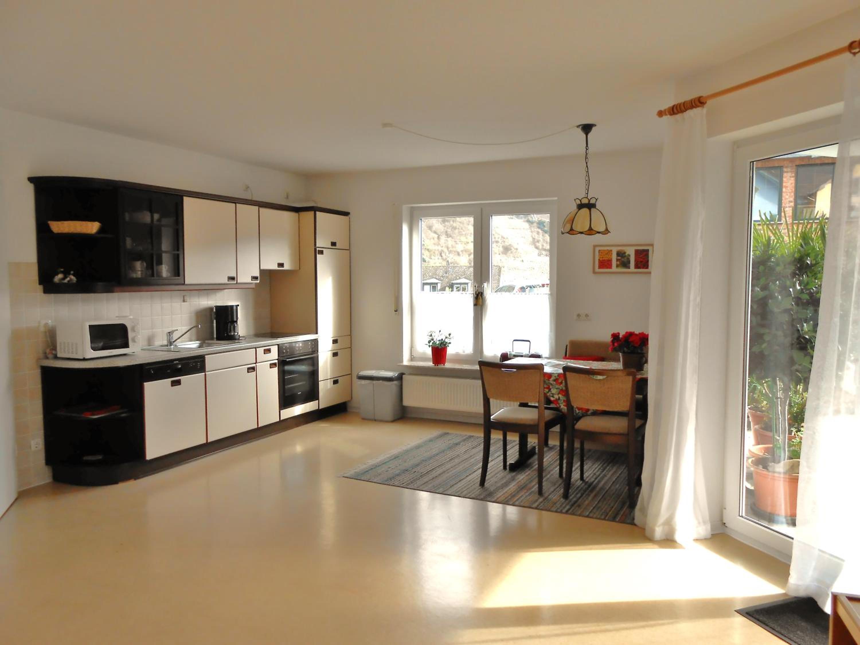Apartment - Ground Floor photo 2