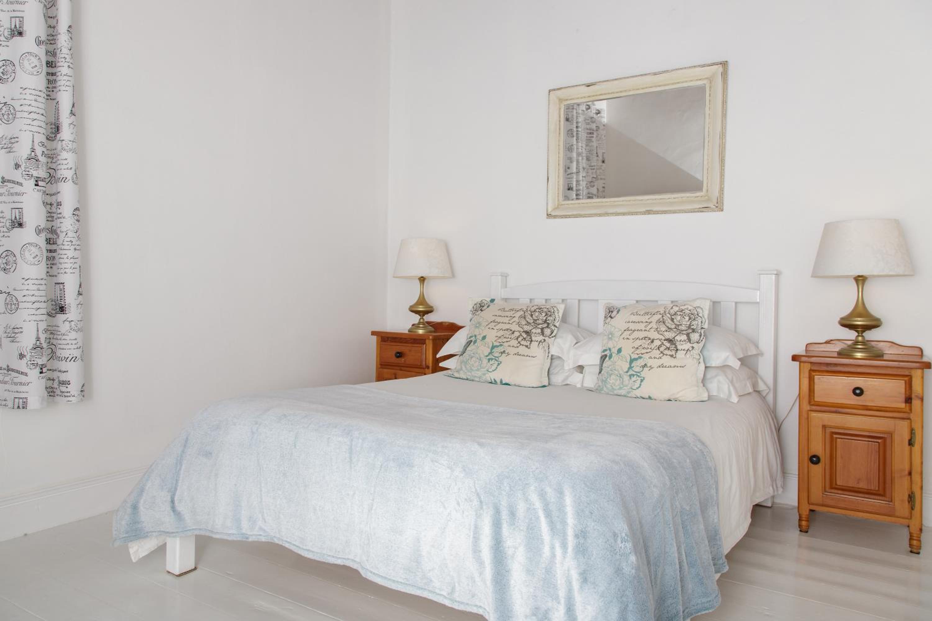 Budget Double Room photo 1