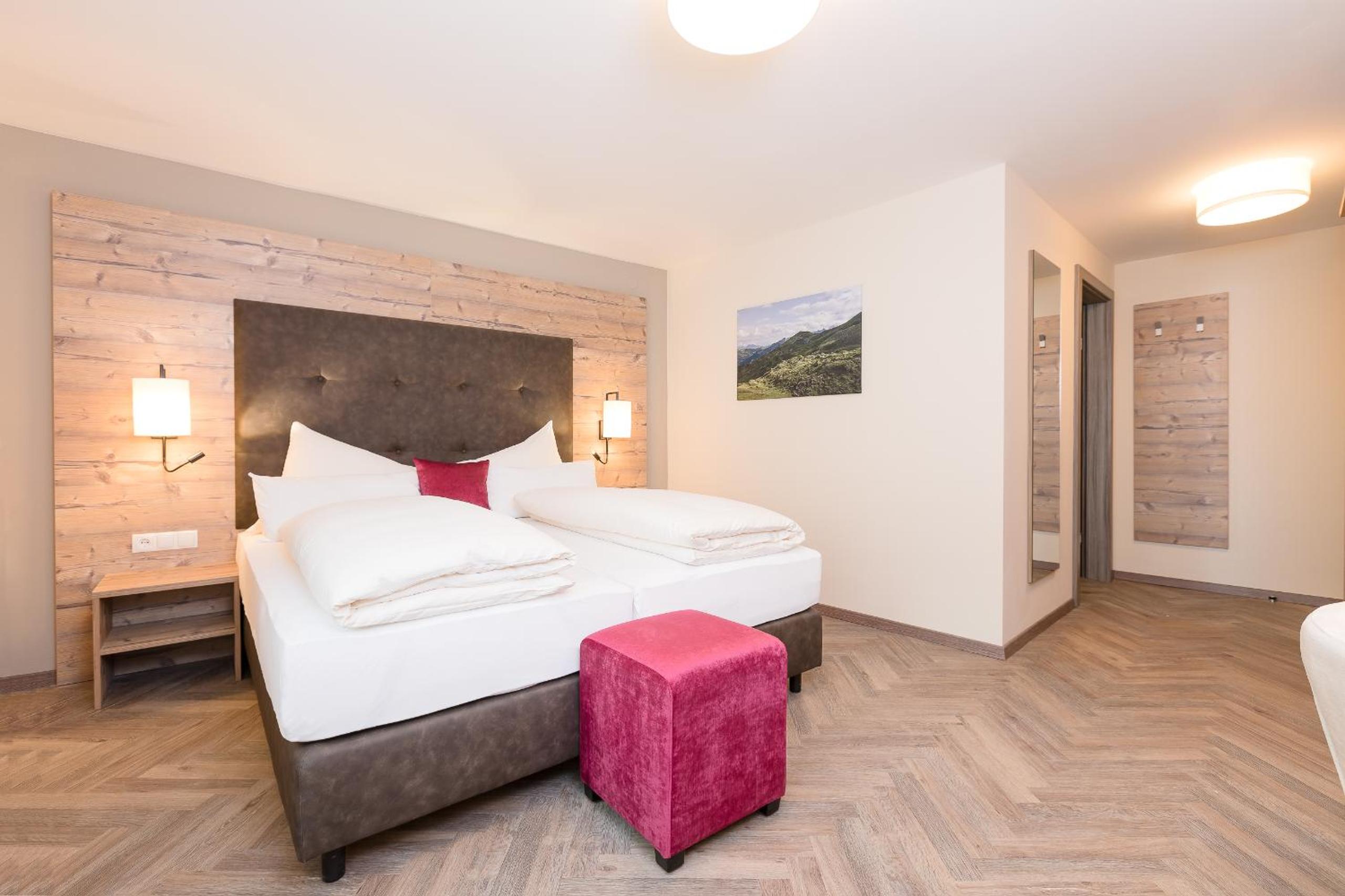 Deluxe Double Room photo 2