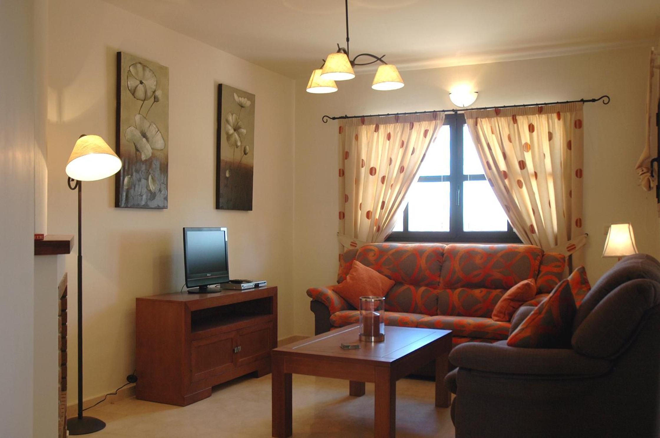 Three-Bedroom Villa (6 Adults) photo 2