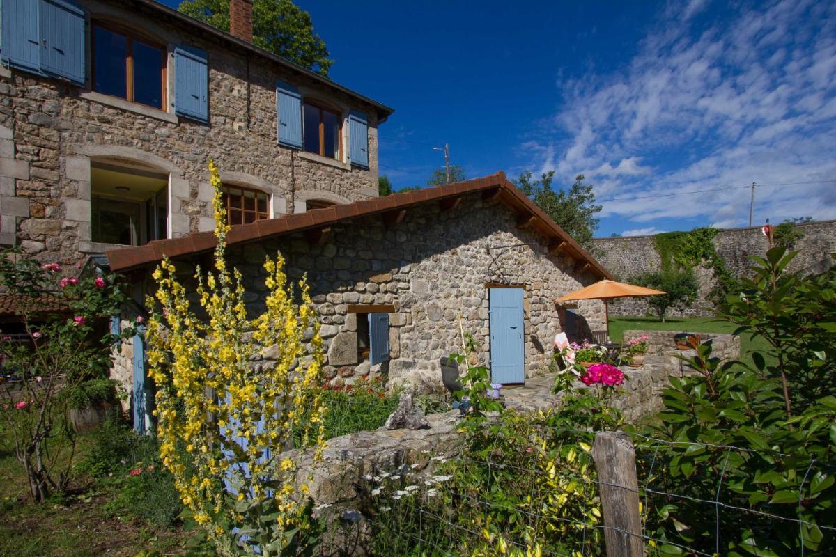 Cottage (2 Adults + 1 Child) photo 3