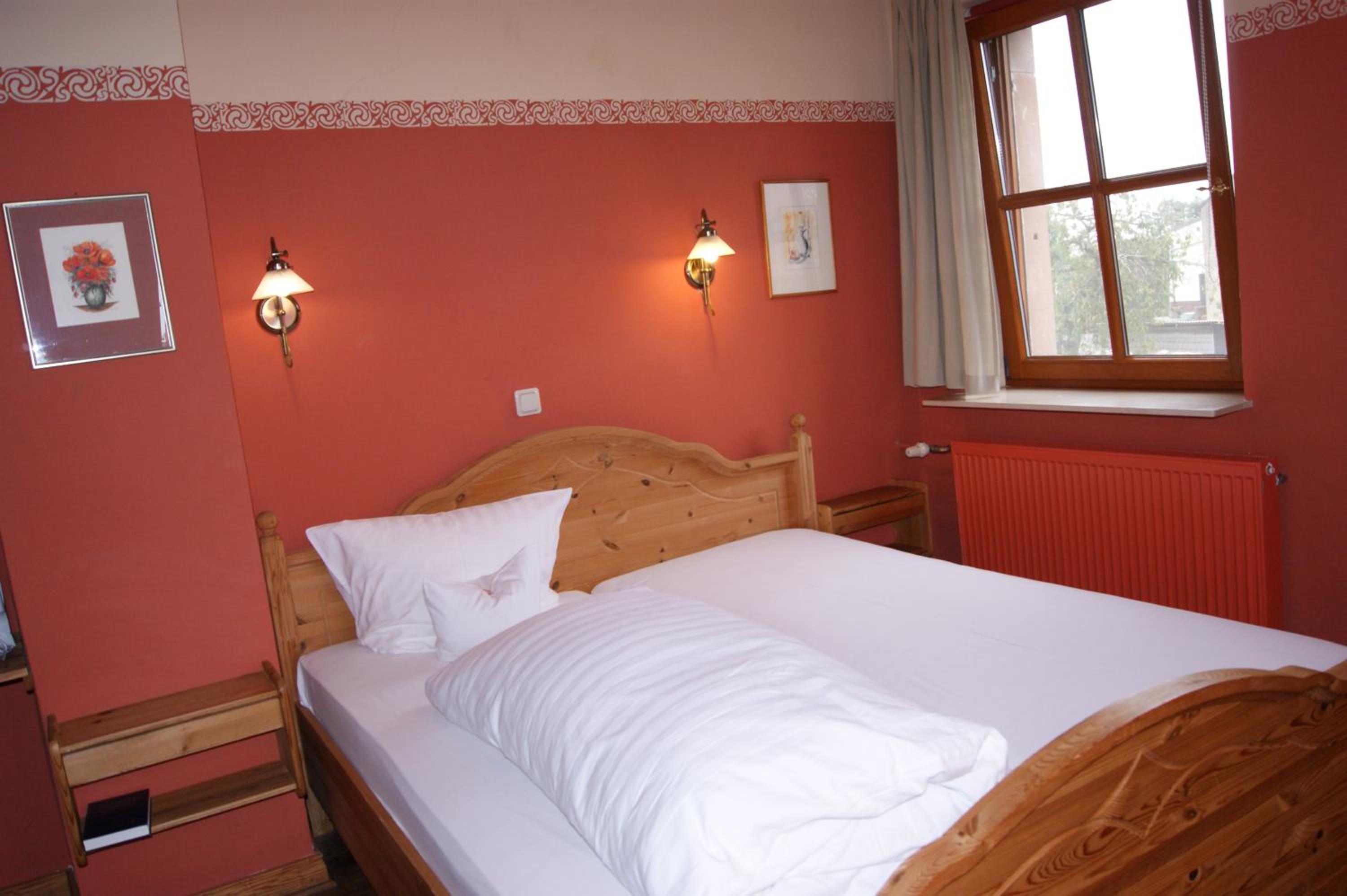 Double Room - Photo 4