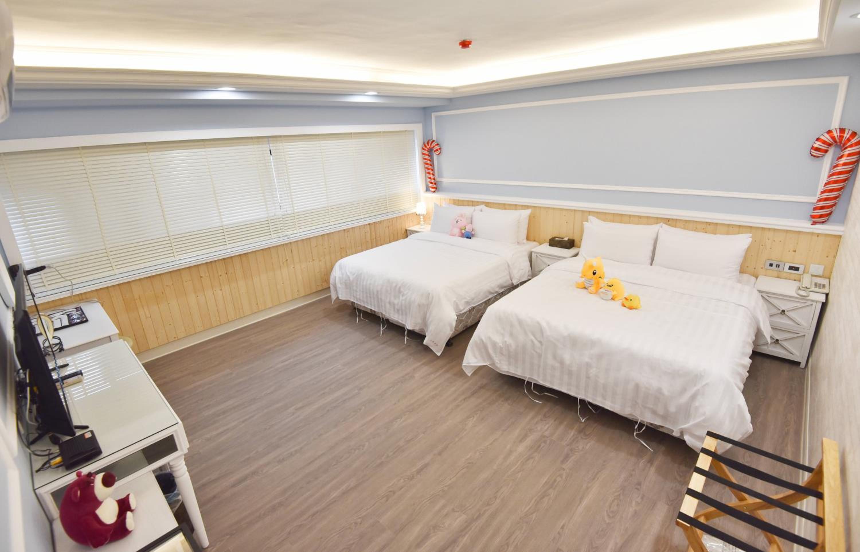 Deluxe Quadruple Room