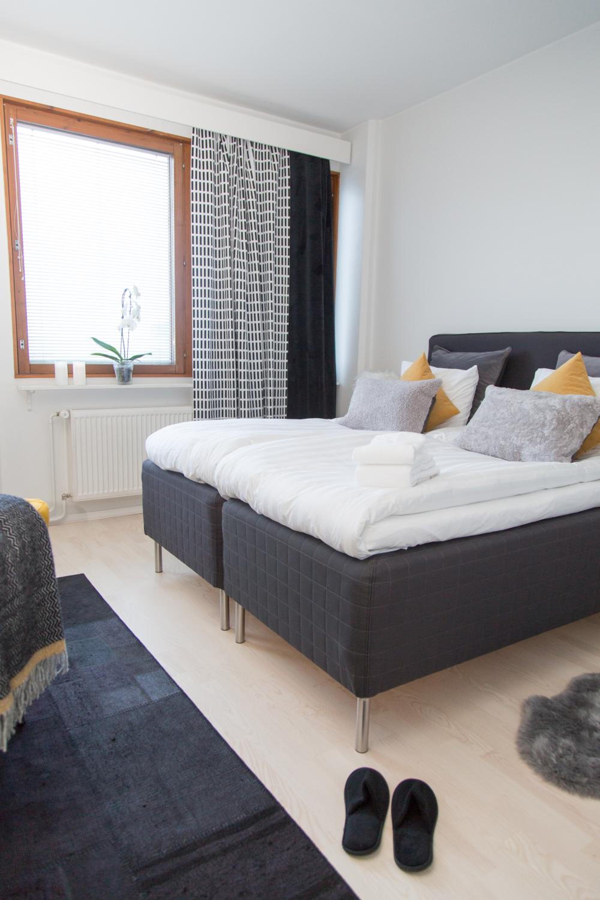 Studio Apartment photo 1