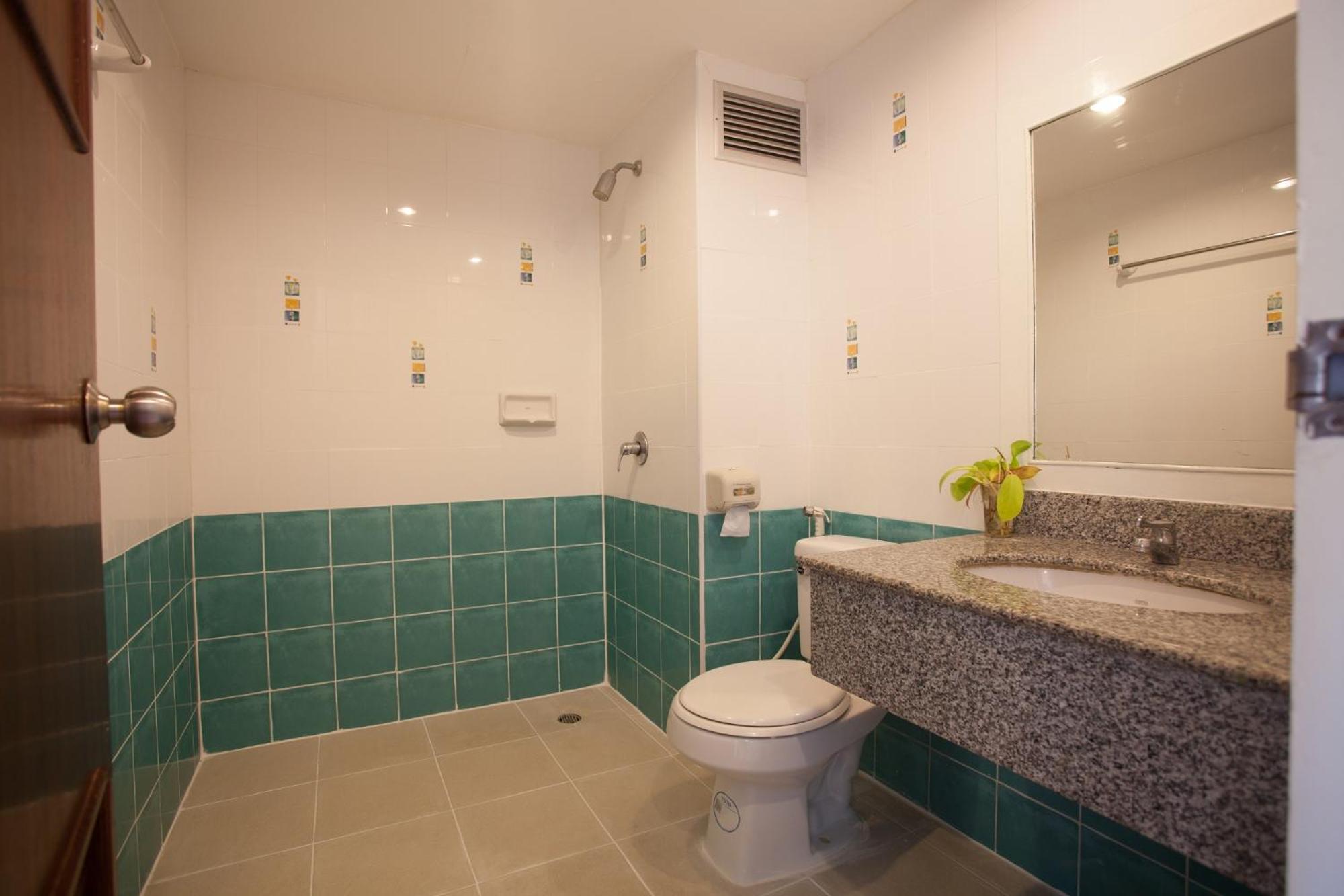 Double Room with Fan photo 2