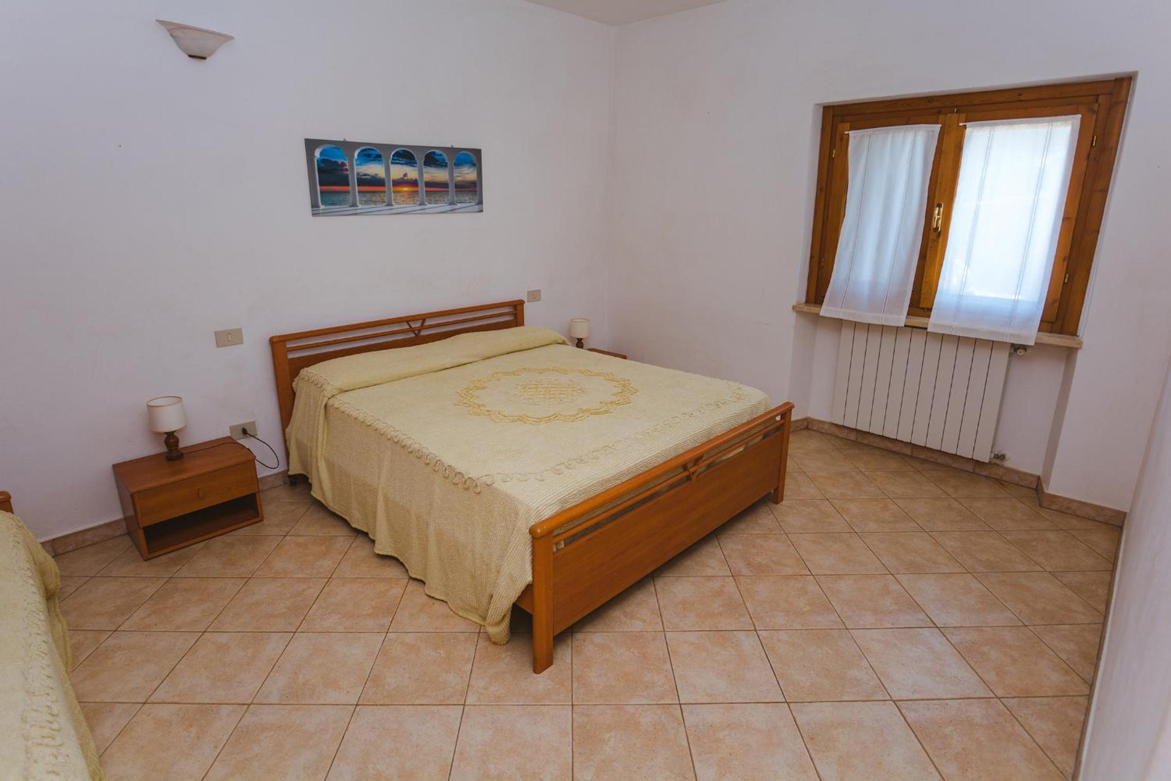 One-Bedroom Apartment with Garden