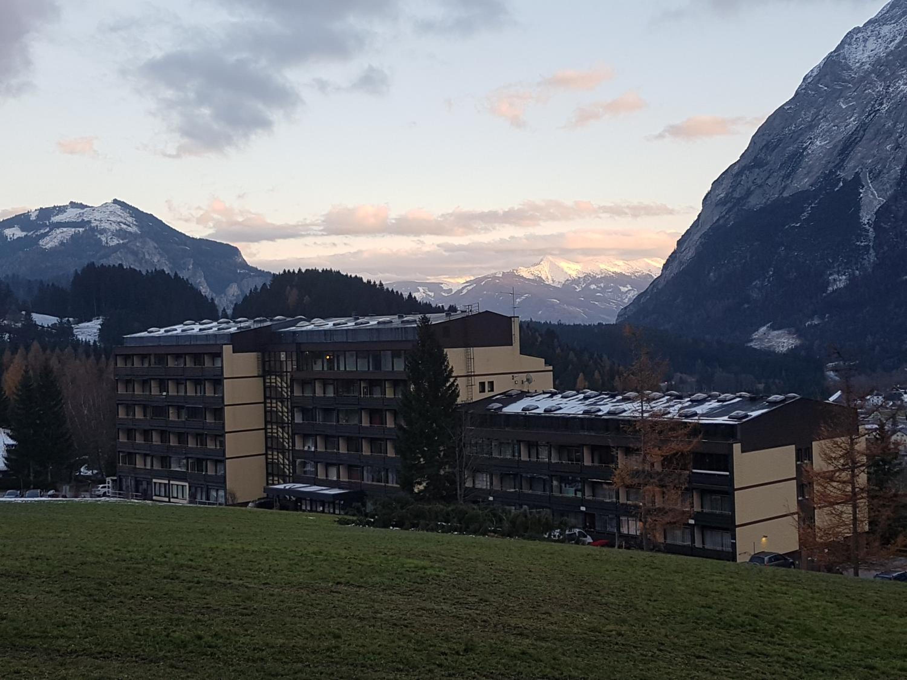 Apartment with Mountain View - Photo 44