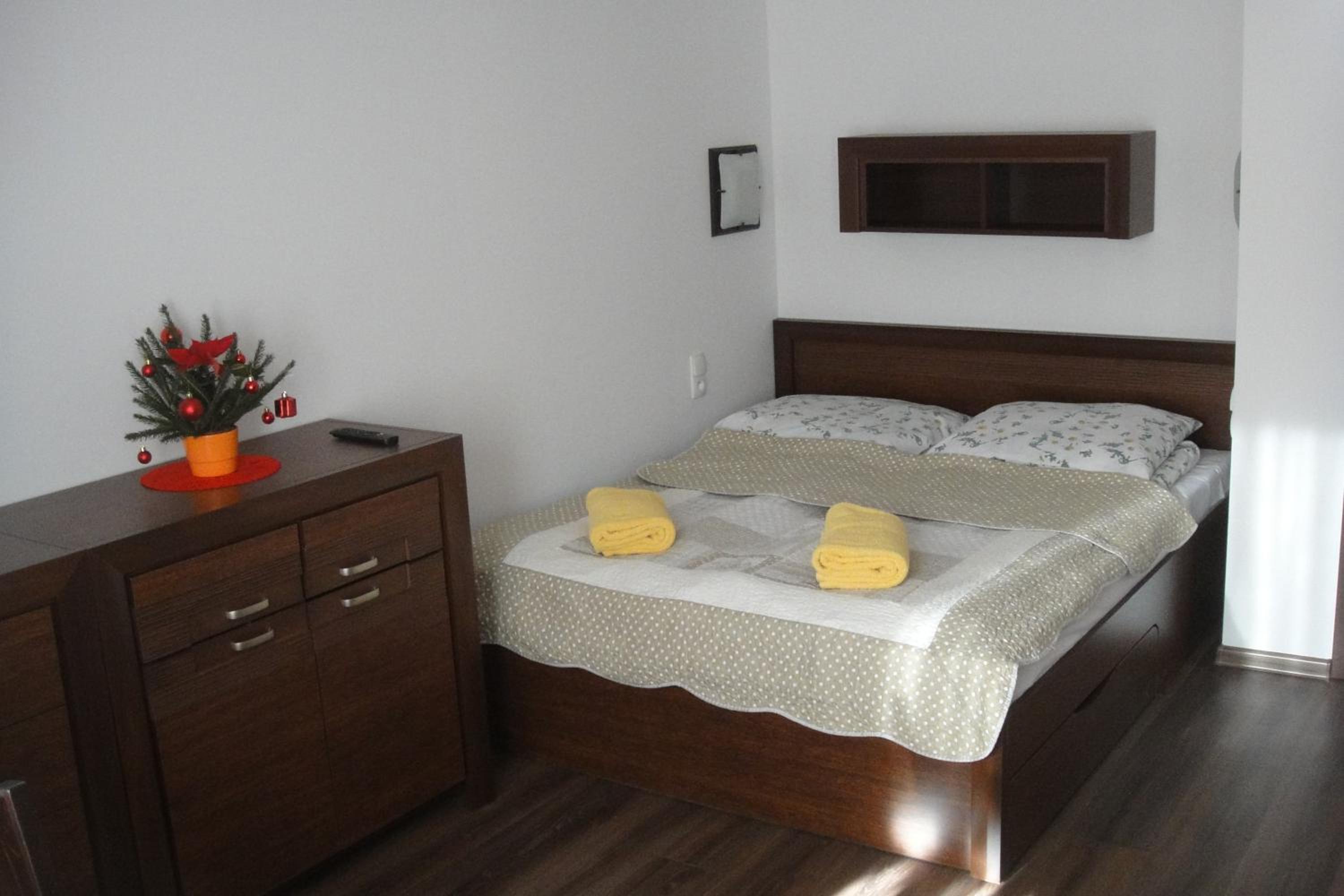 Quadruple Room with Private Bathroom photo 1