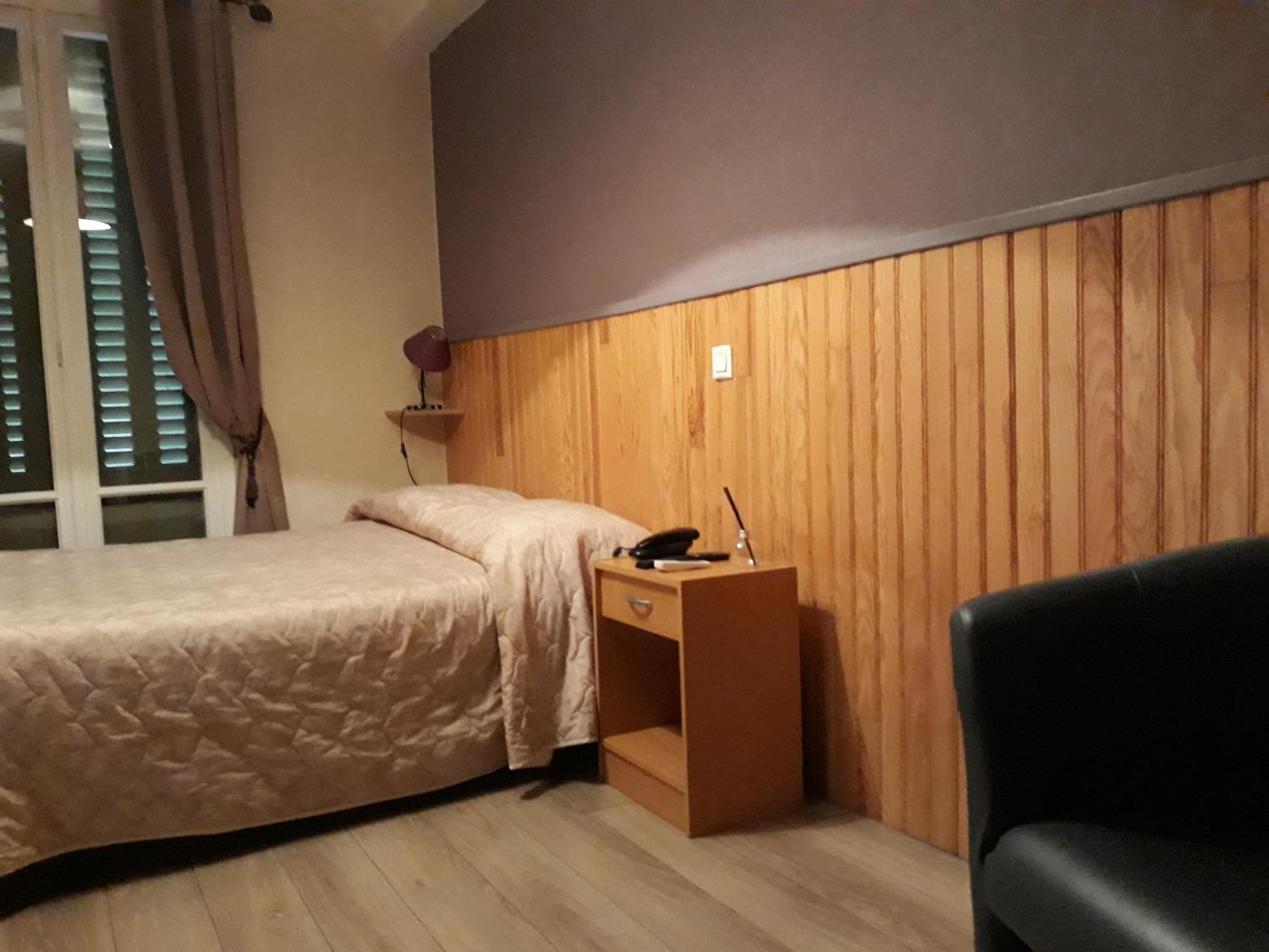 Standard Double Room photo 1