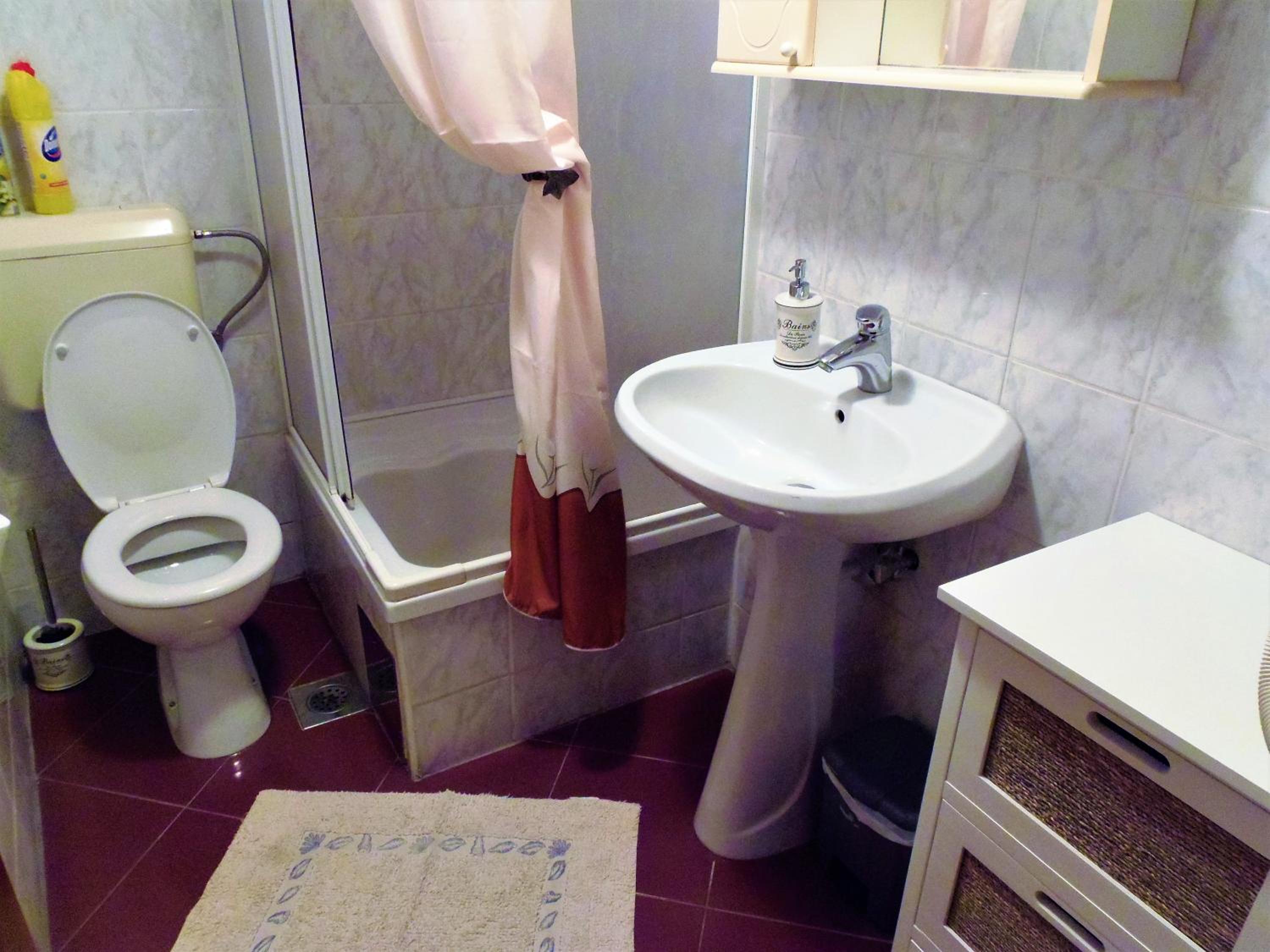 Apartment with Sea View - Photo 53