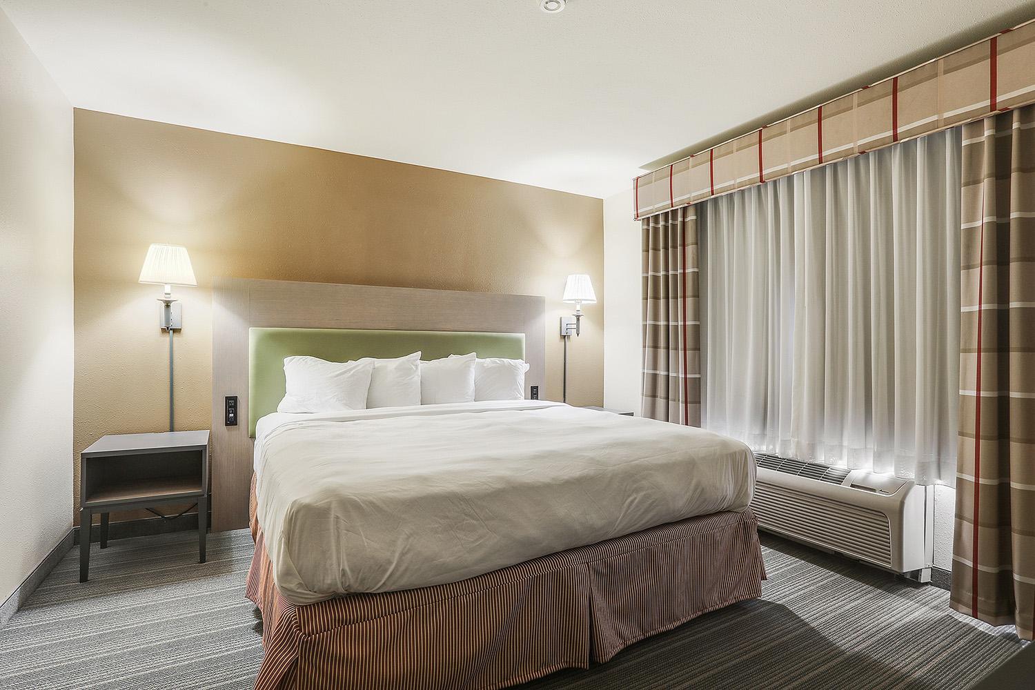 King Room - Disability Access/Non-Smoking - Photo 5