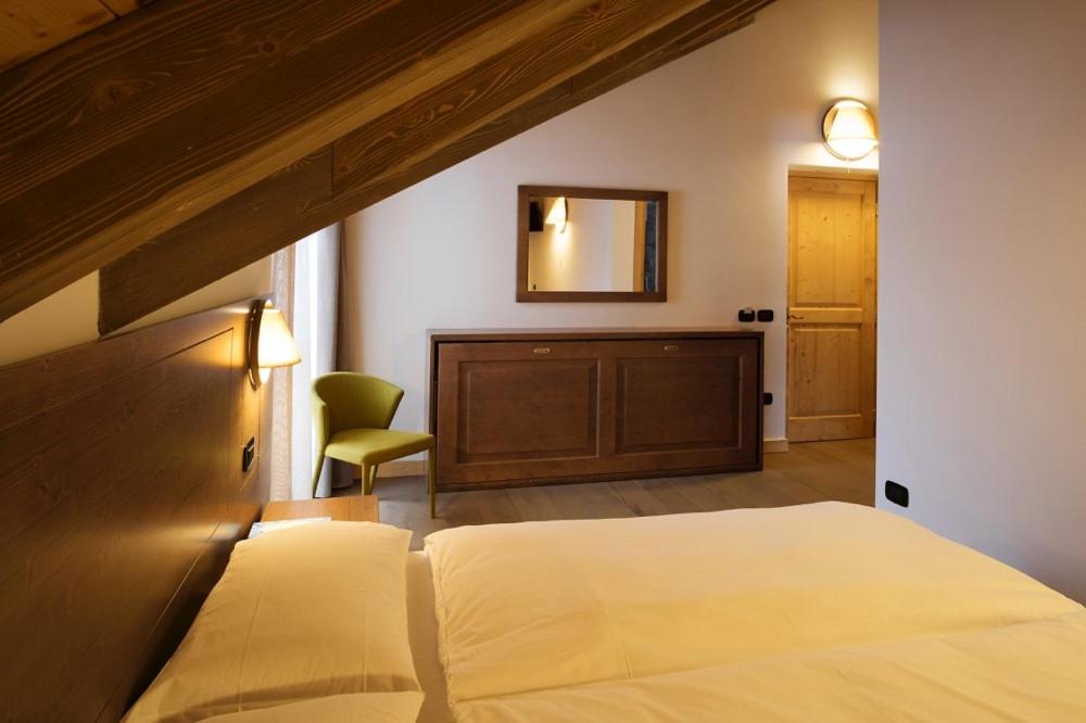 Standard Triple Room - Photo 1