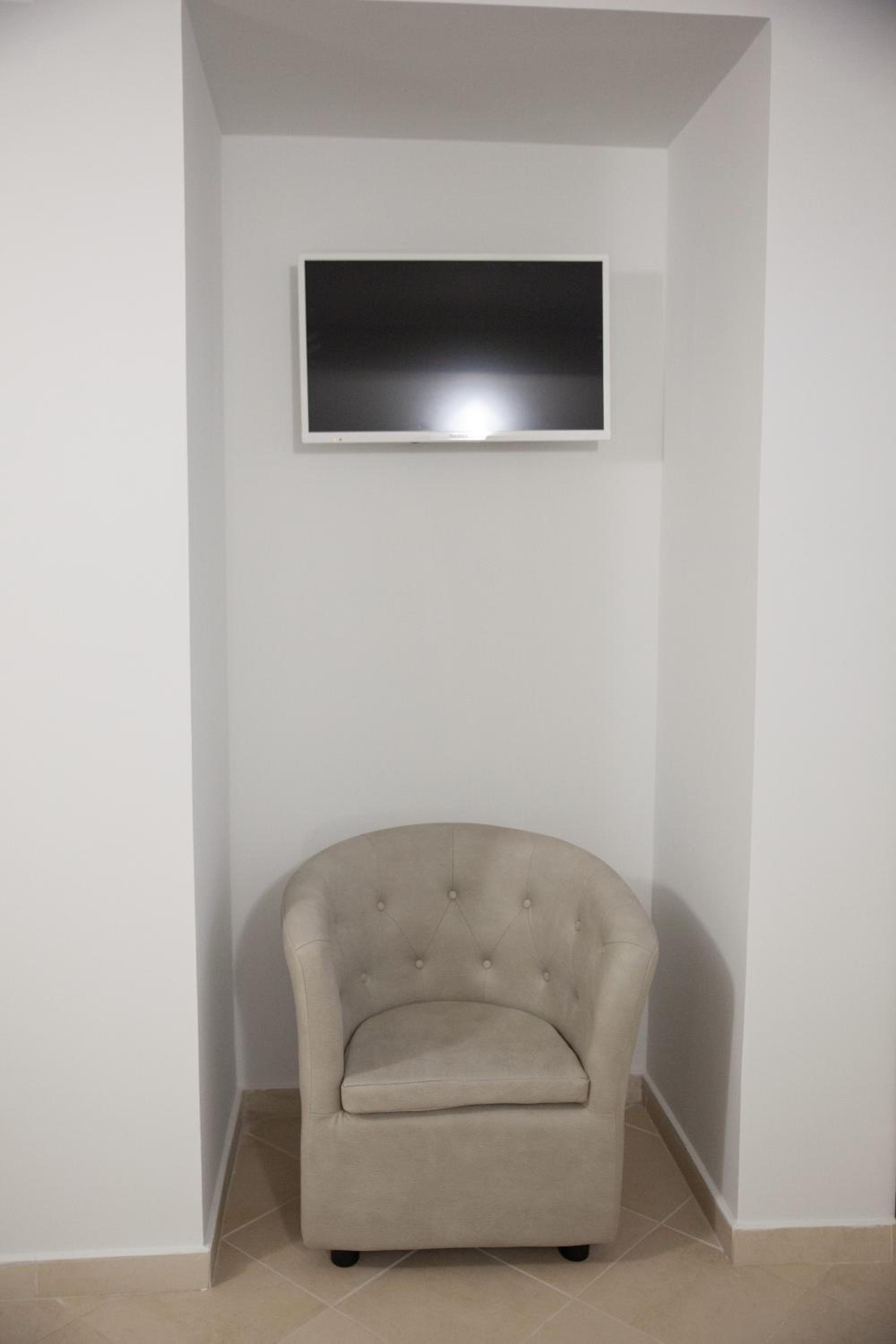 Family Suite - Photo 14