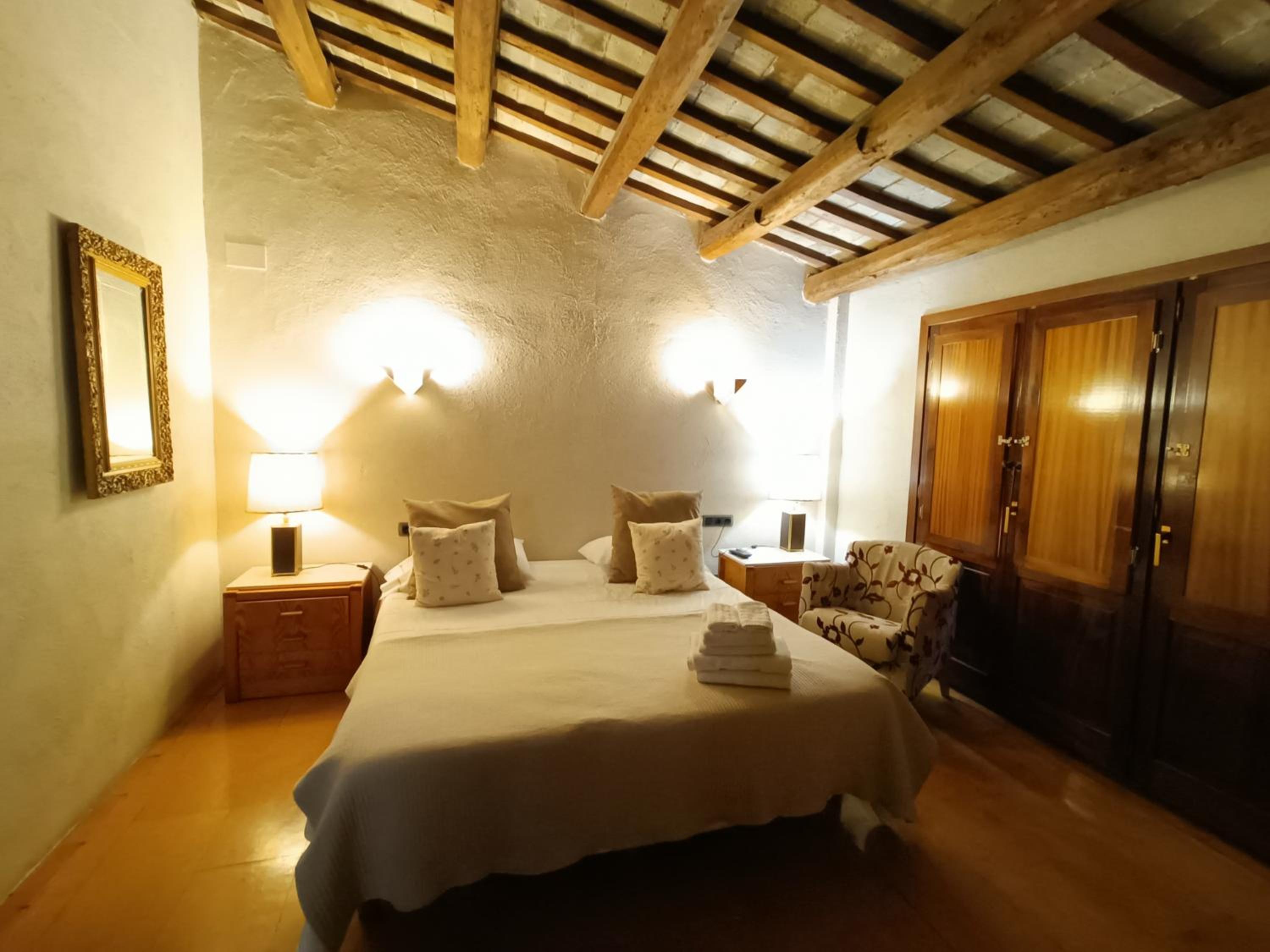 Triple Room with City View