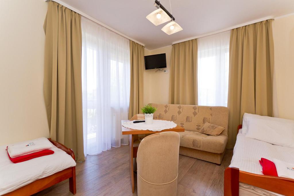 Quadruple Room with Balcony photo 2