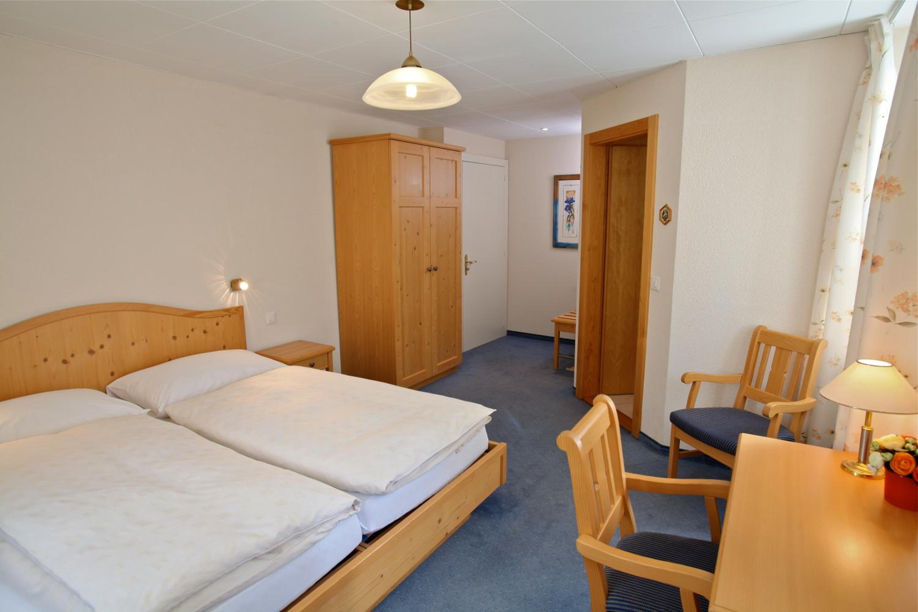 Double Room - Photo 10