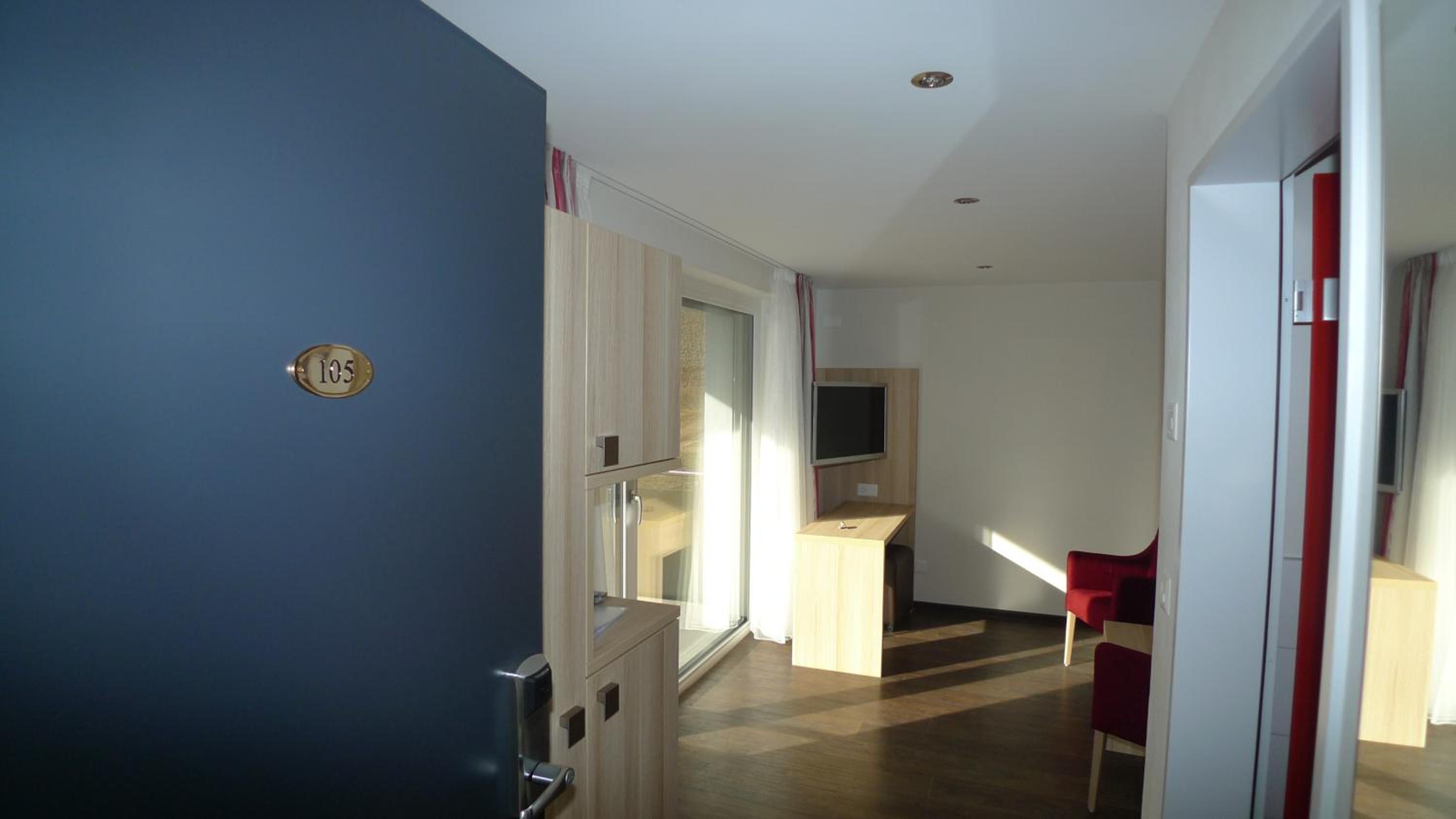 Superior Double or Twin Room with Balcony and Panoramic View - Photo 16